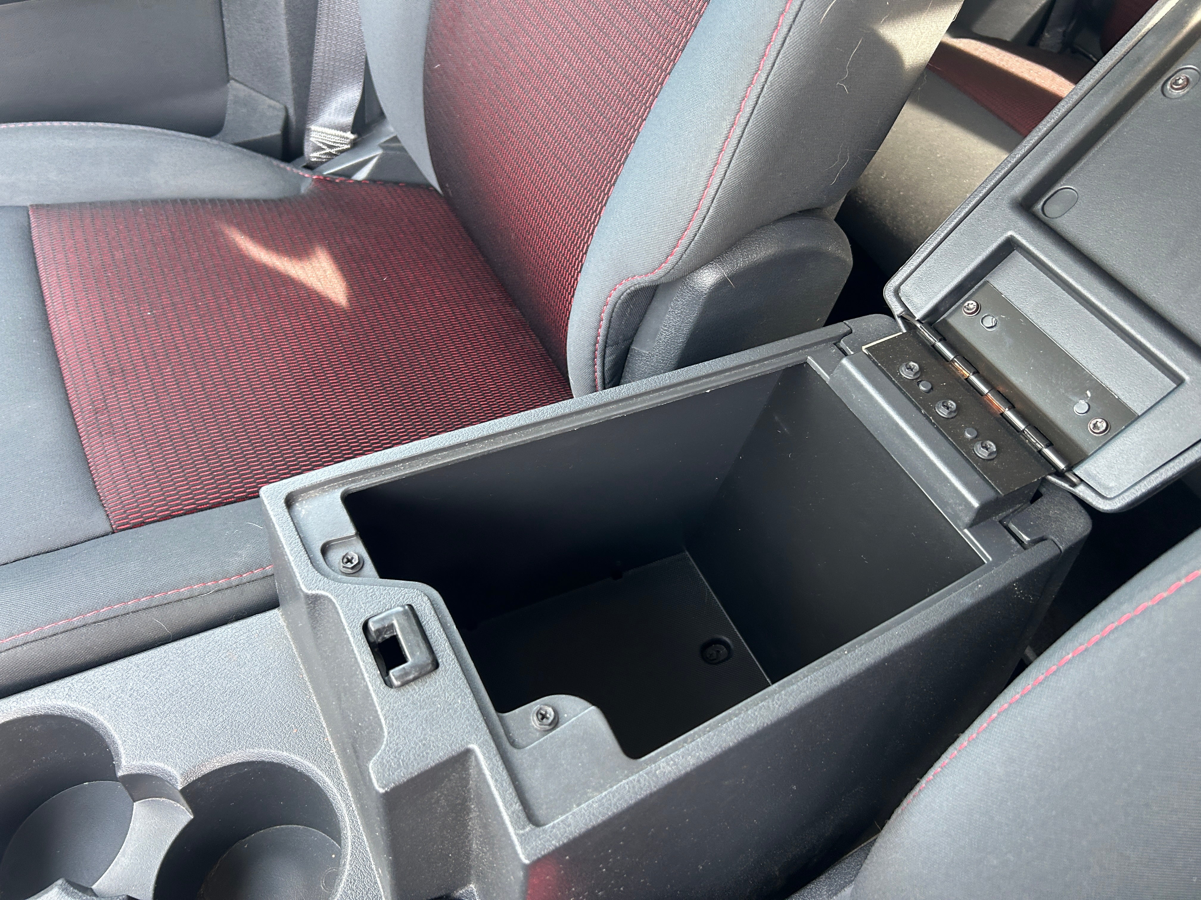 2011 Dodge Nitro Detonator