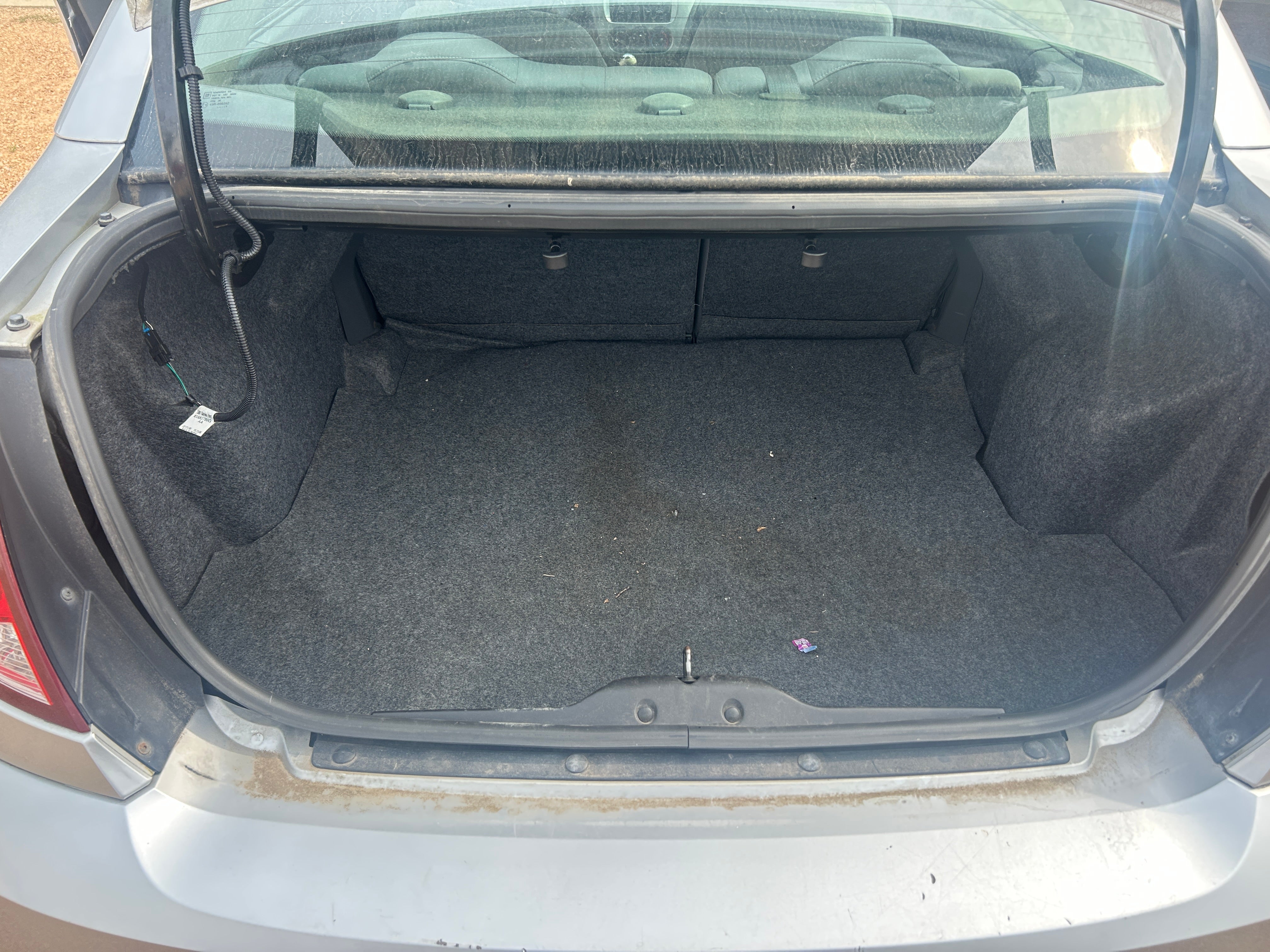 2005 Saturn Ion ION 2