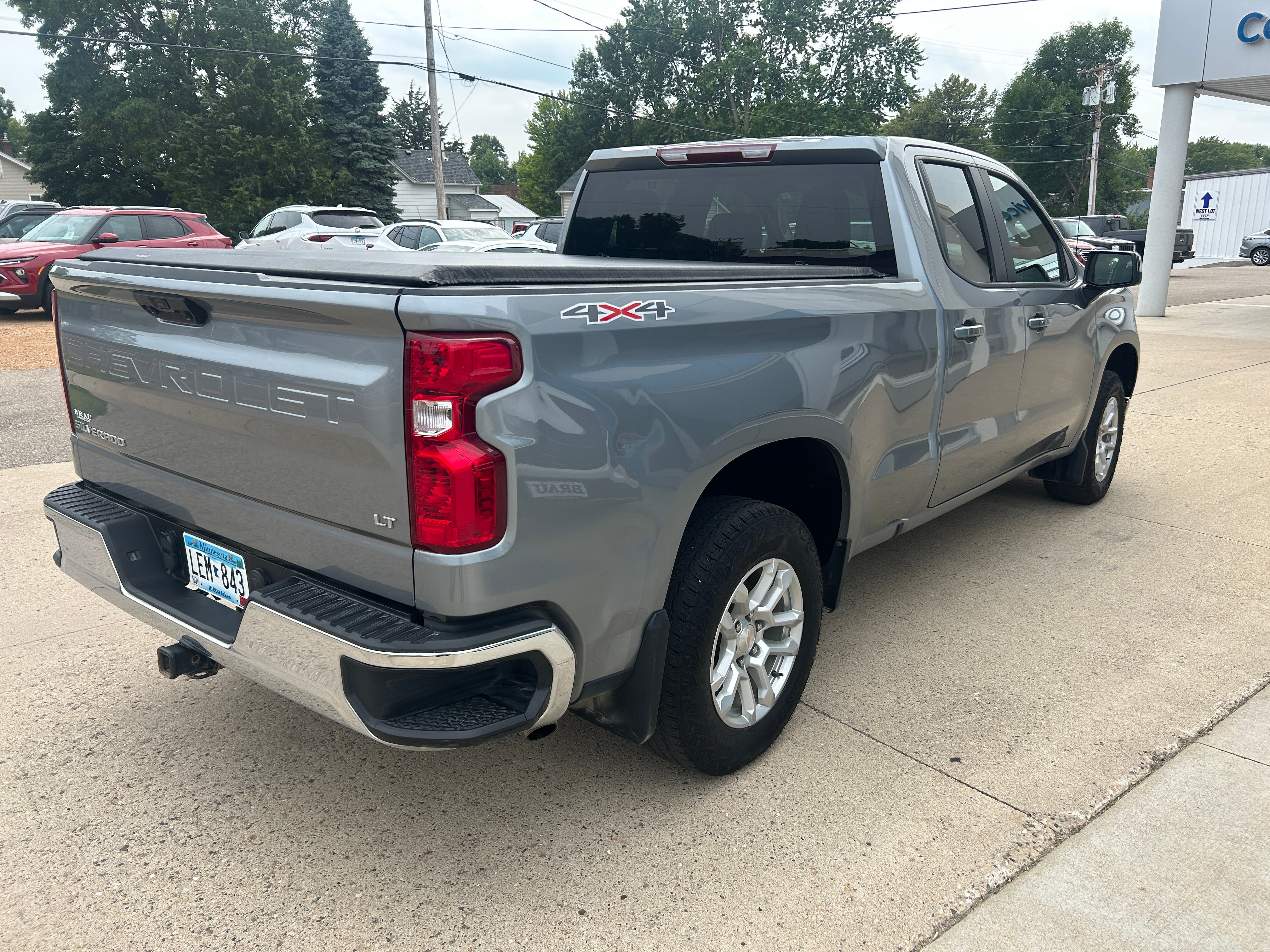 2024 Chevrolet Silverado 1500 LT