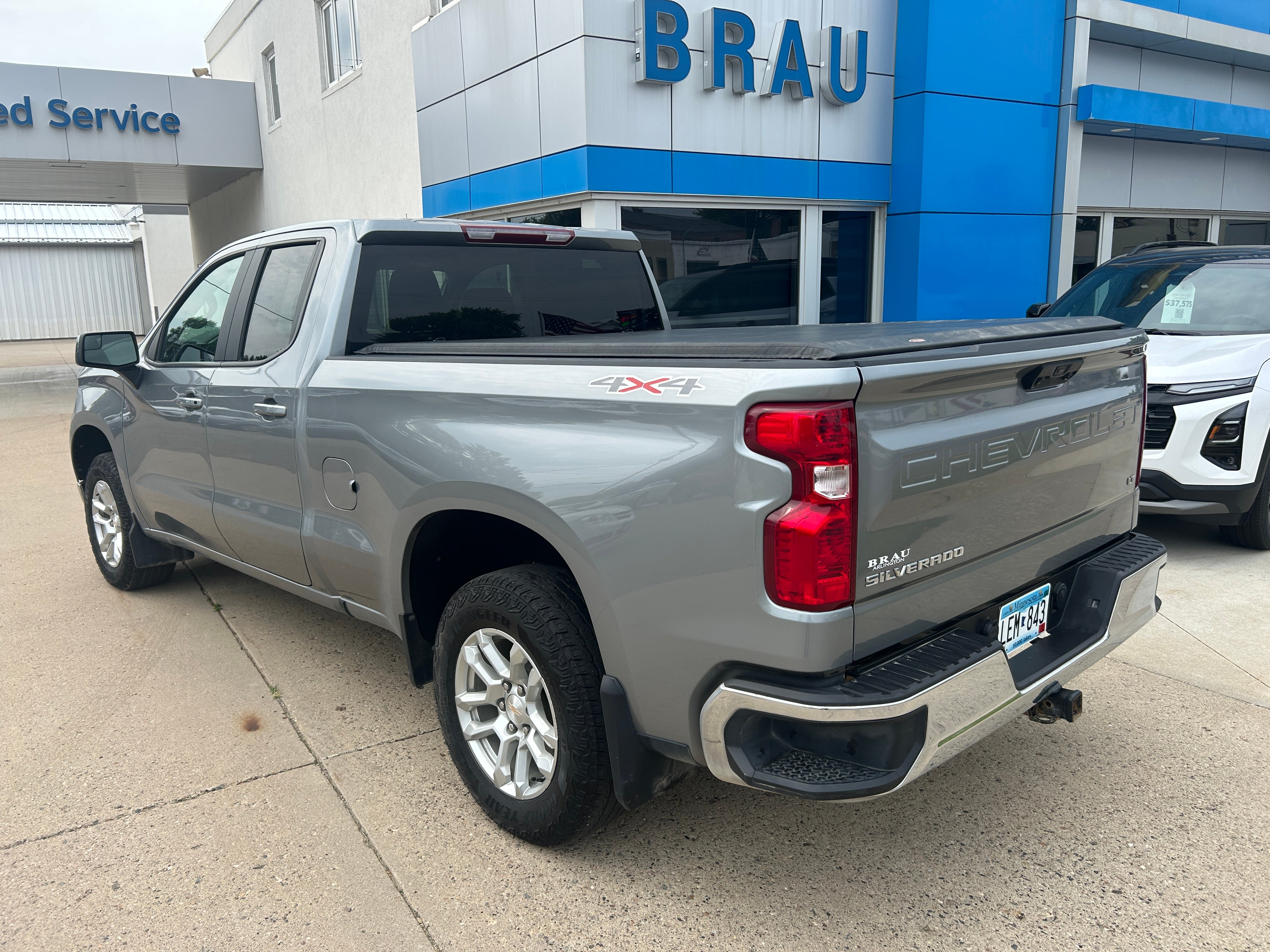 2024 Chevrolet Silverado 1500 LT