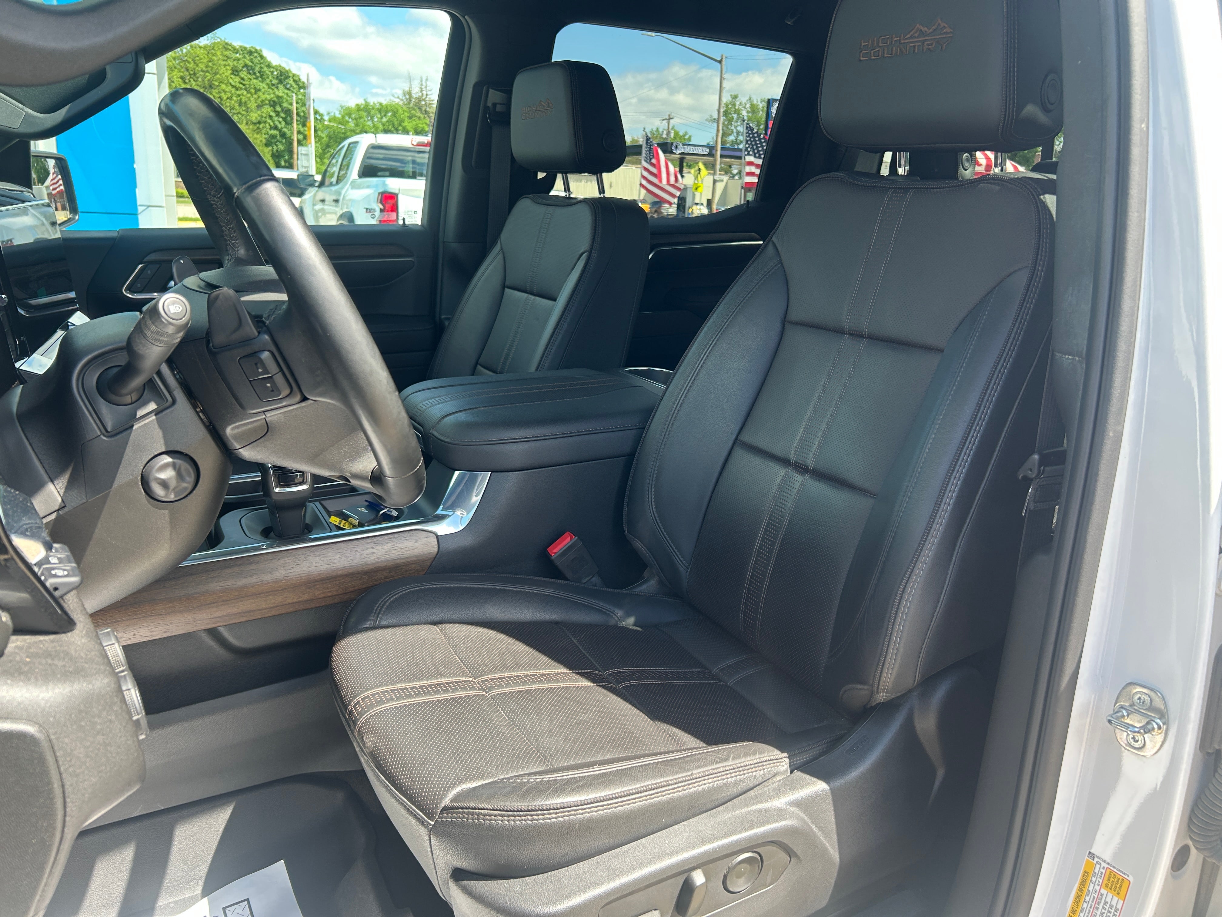 2023 Chevrolet Silverado 1500 High Country