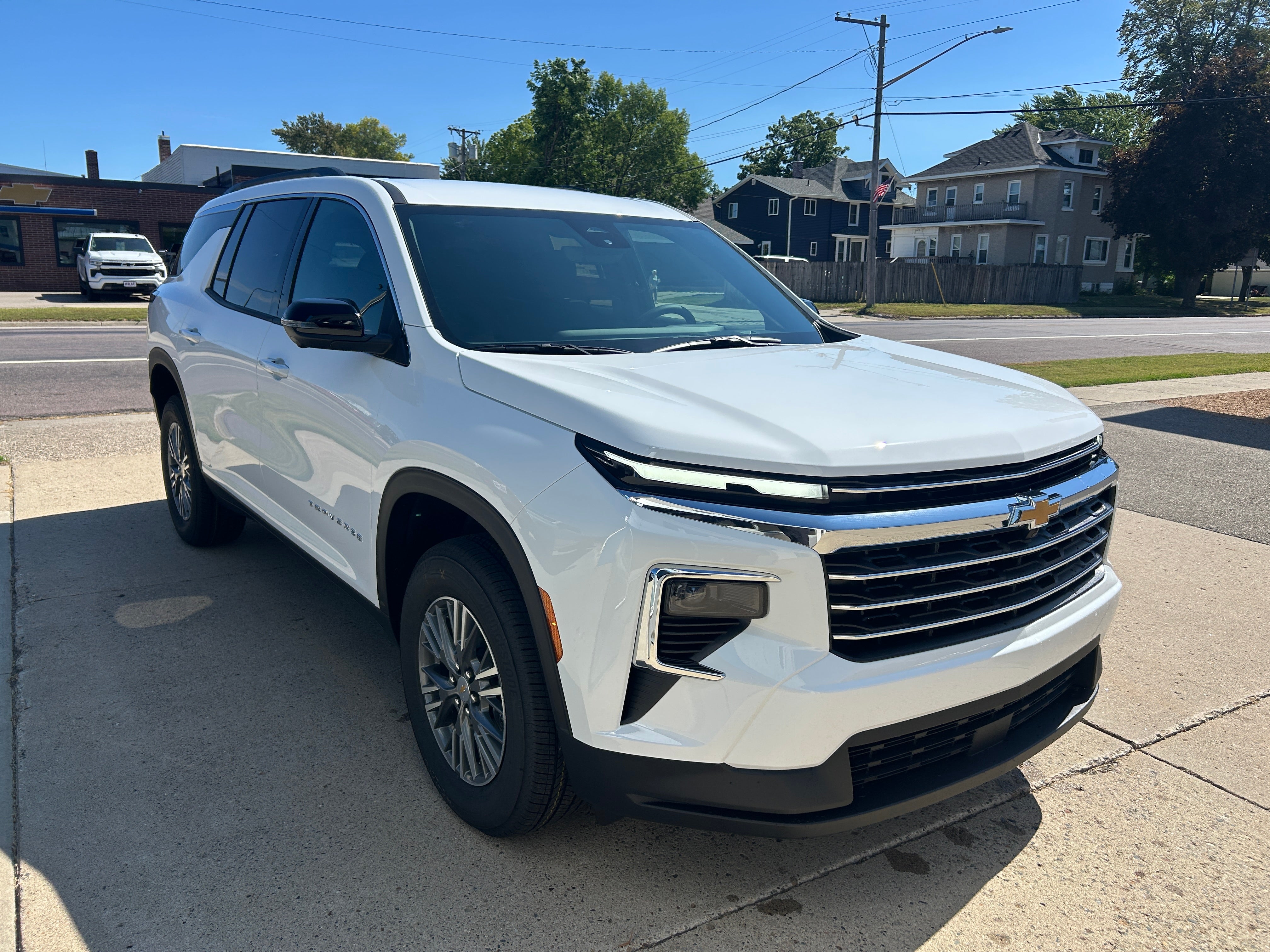 2027 Chevrolet Traverse LT