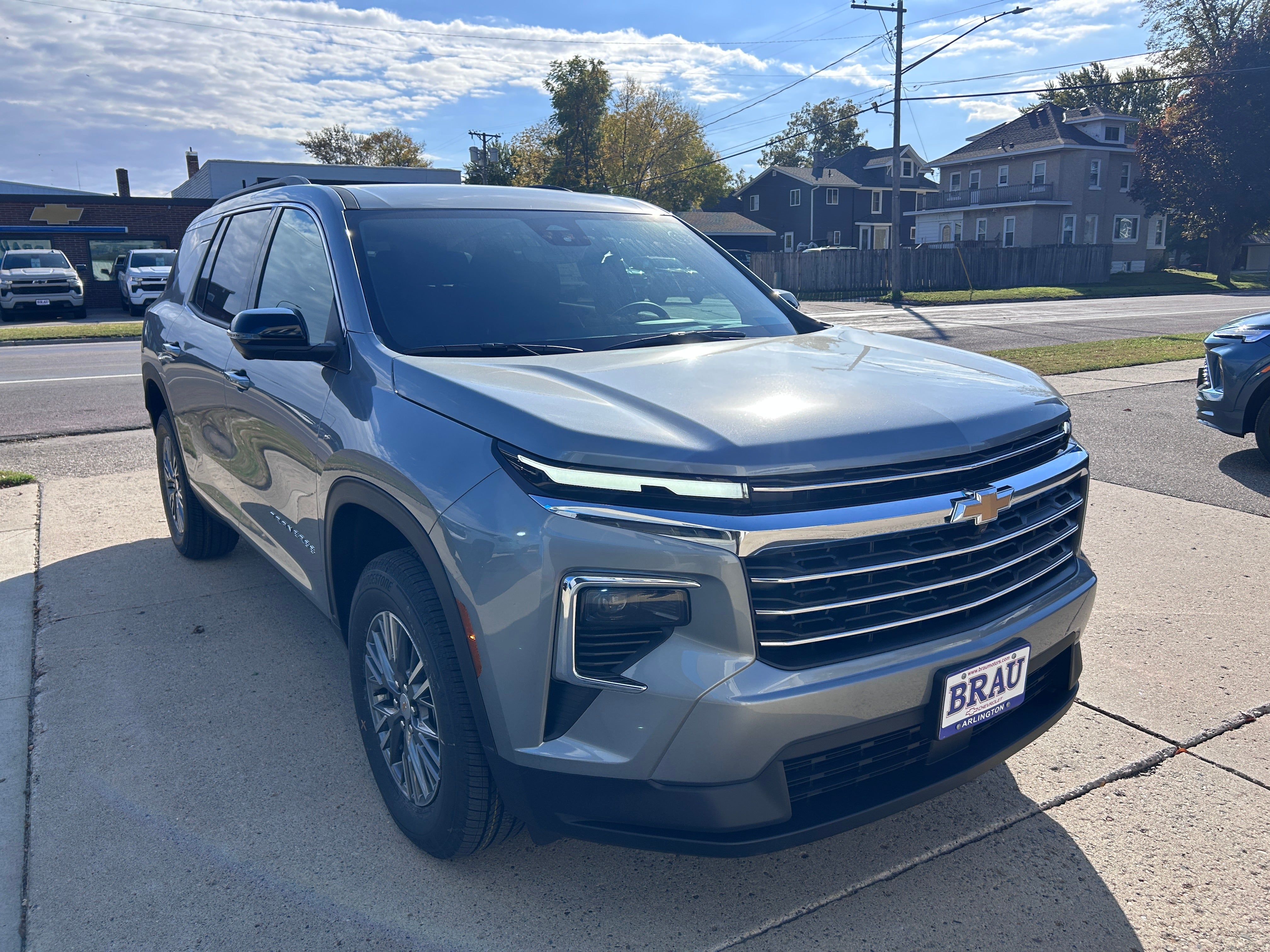 2027 Chevrolet Traverse LT