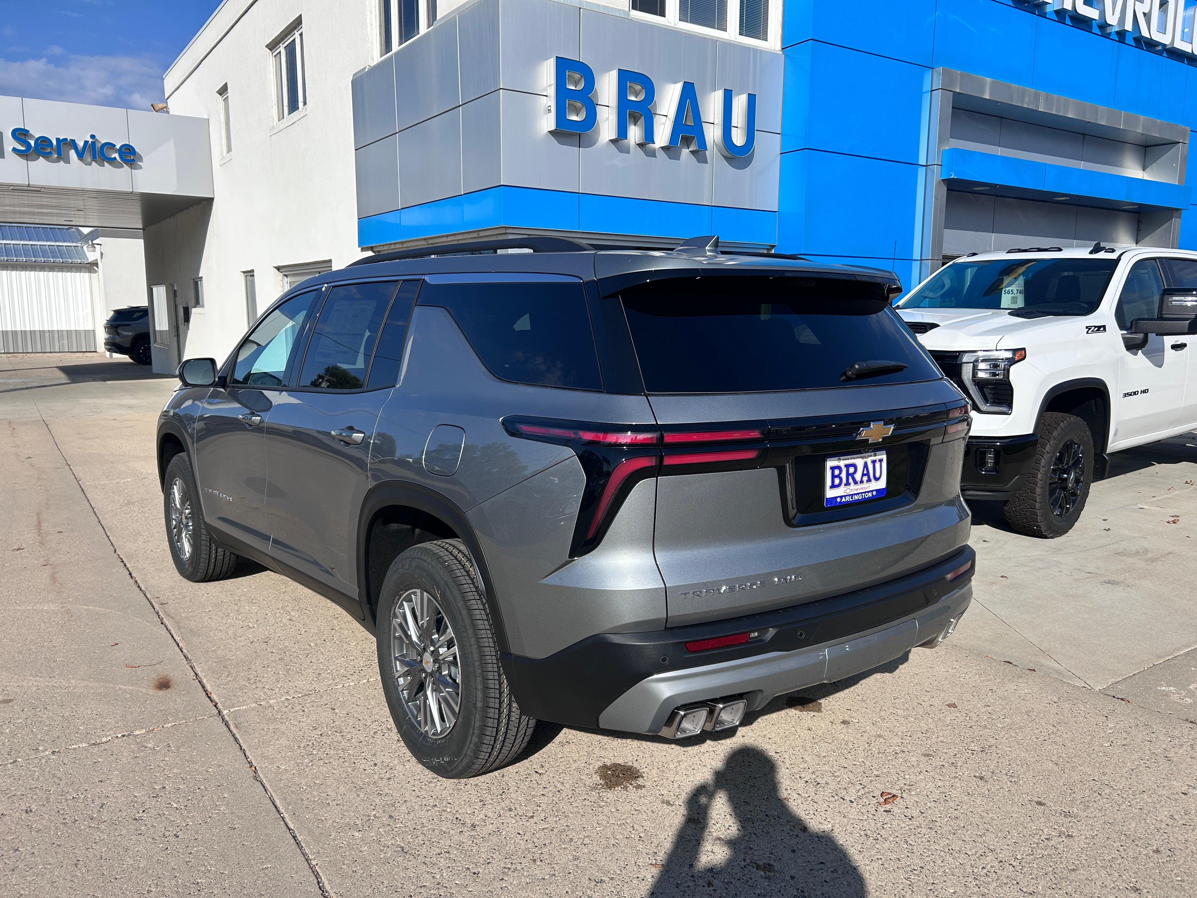 2027 Chevrolet Traverse LT