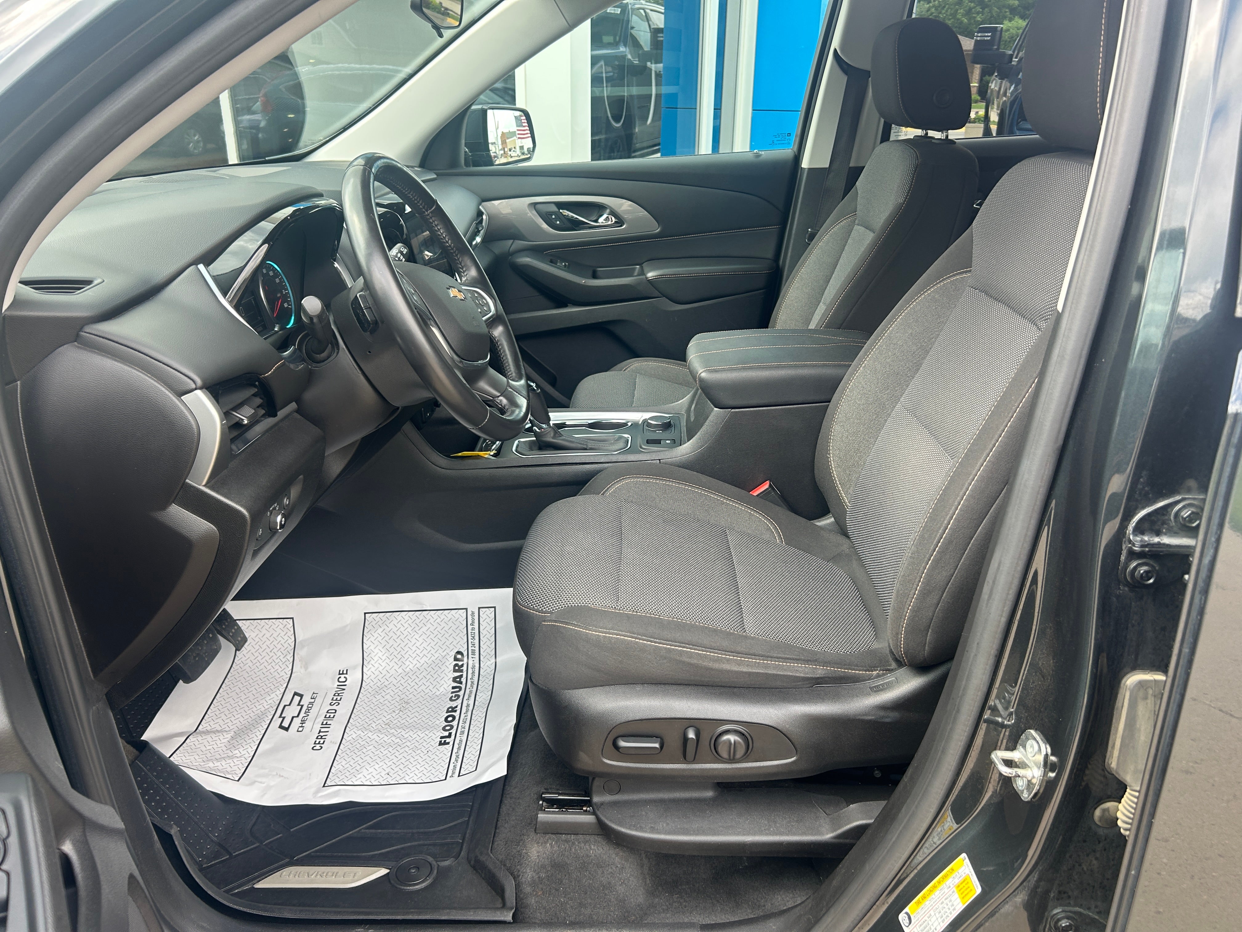 2018 Chevrolet Traverse LT Cloth
