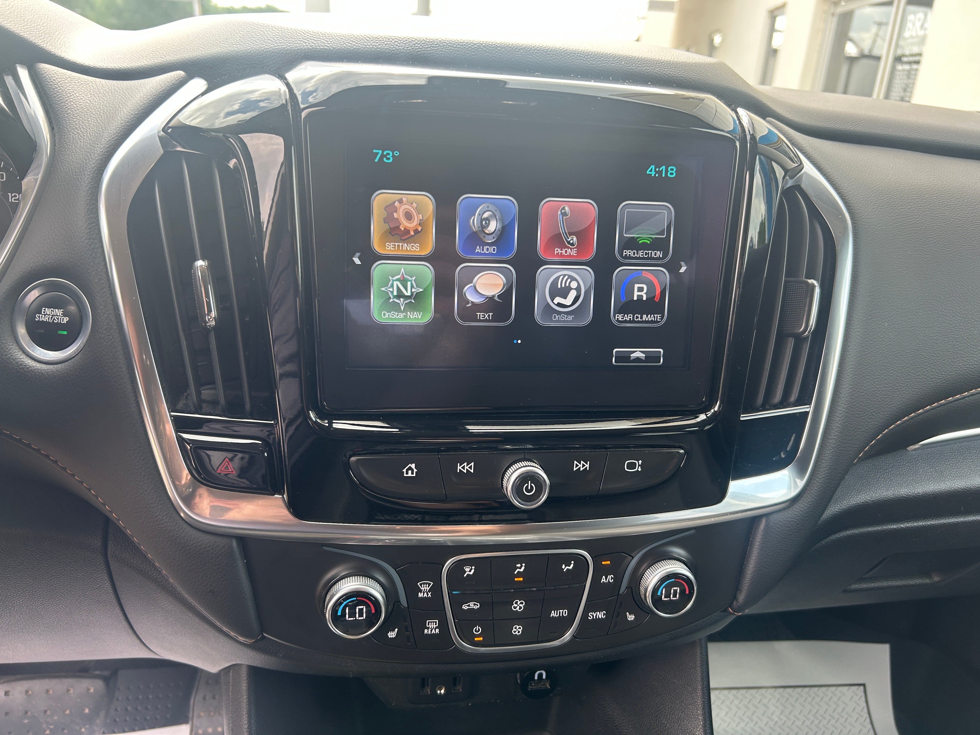 2018 Chevrolet Traverse LT Cloth