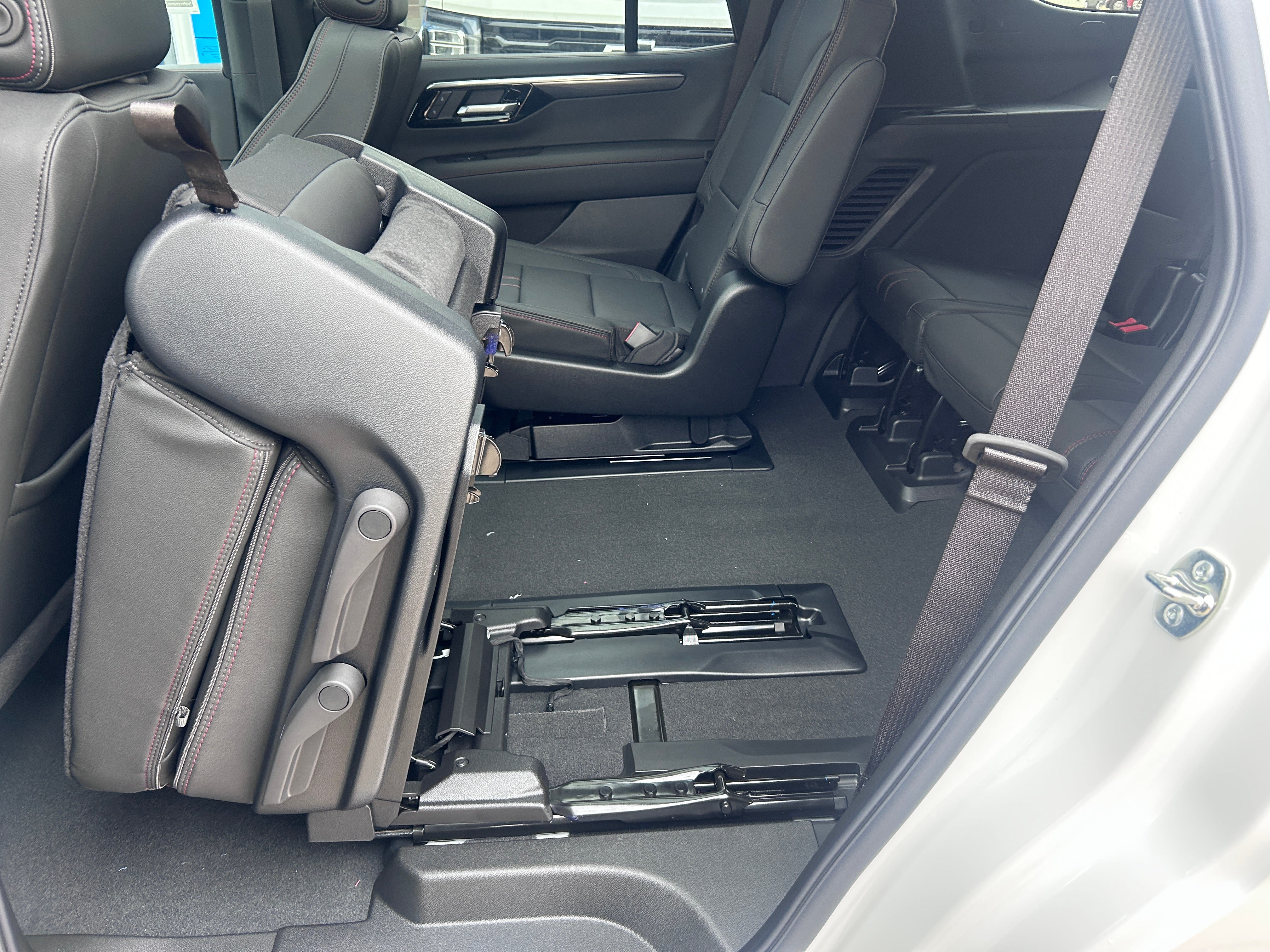2027 Chevrolet Tahoe RST