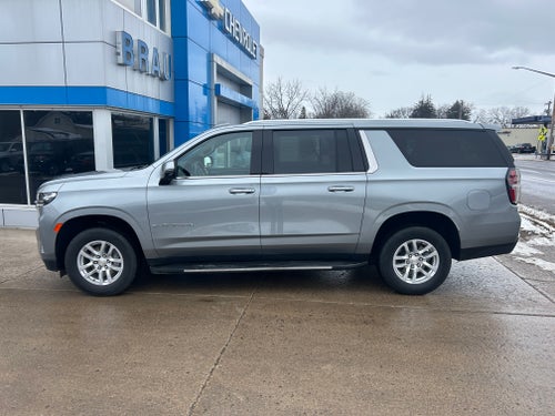 2024 Chevrolet Suburban LT