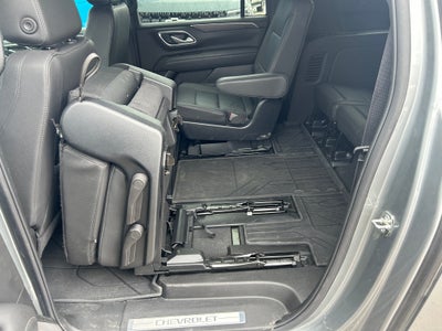 2024 Chevrolet Suburban LT