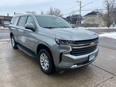 2024 Chevrolet Suburban LT