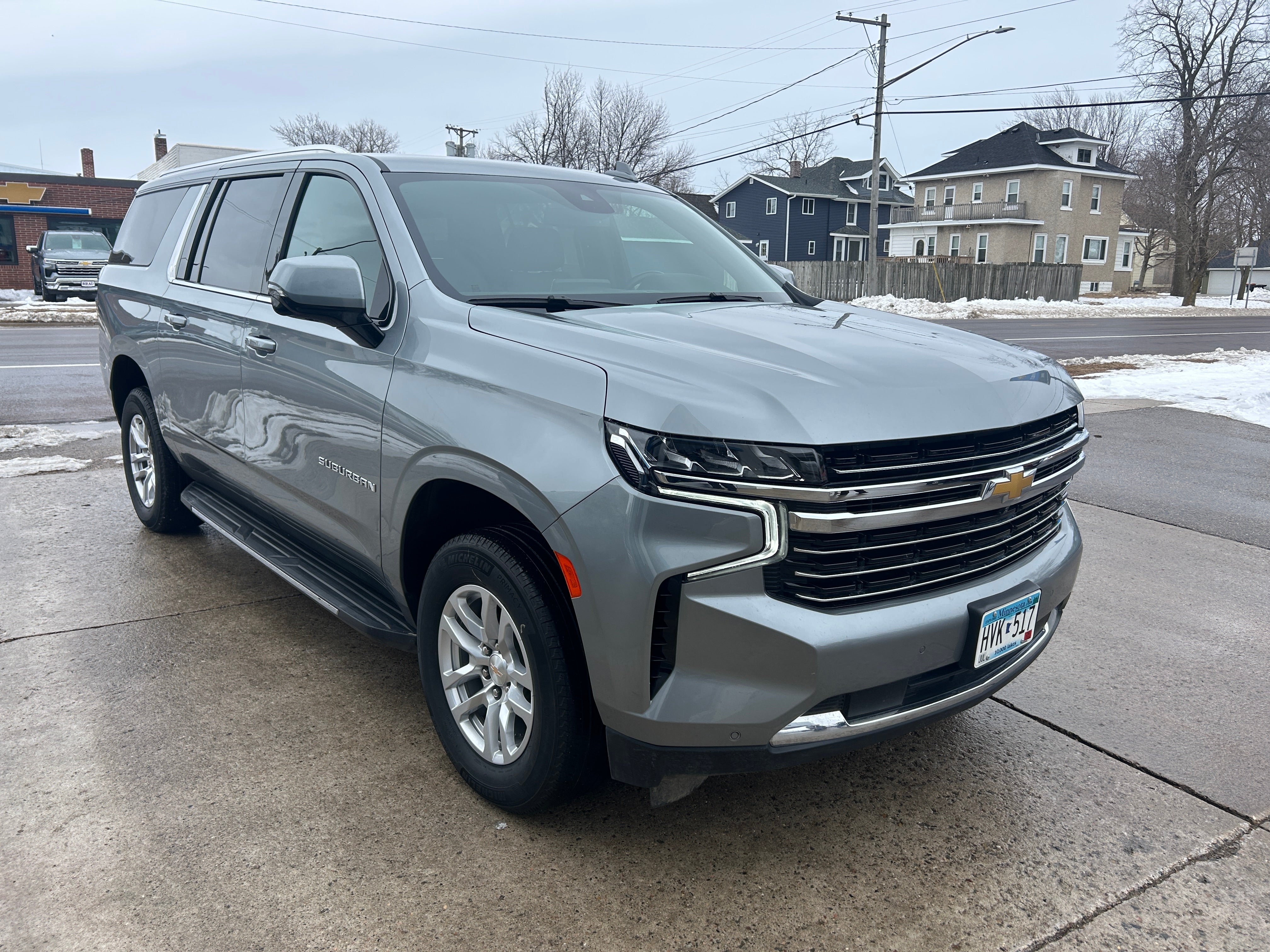 2024 Chevrolet Suburban LT