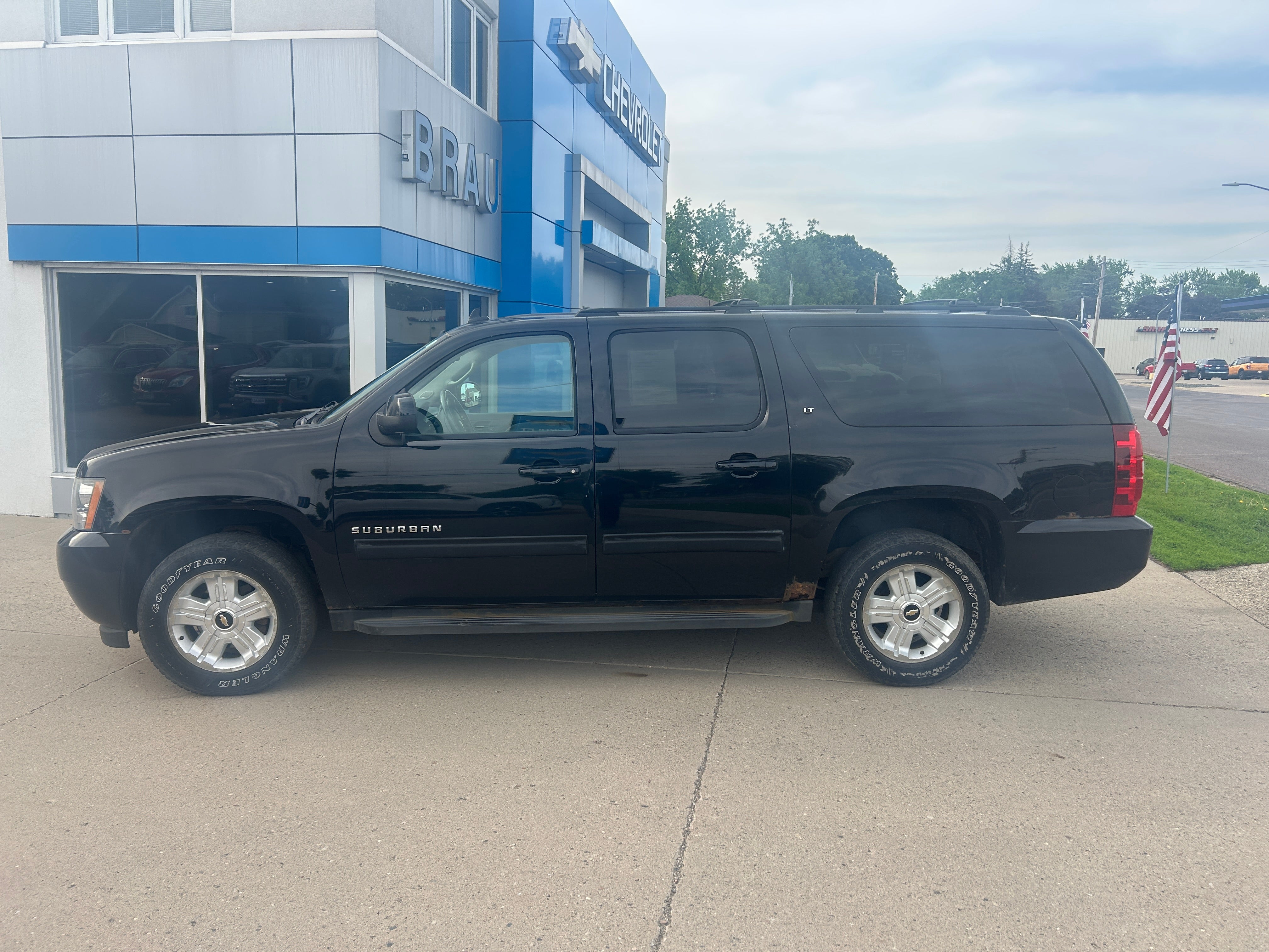 2012 Chevrolet Suburban LT