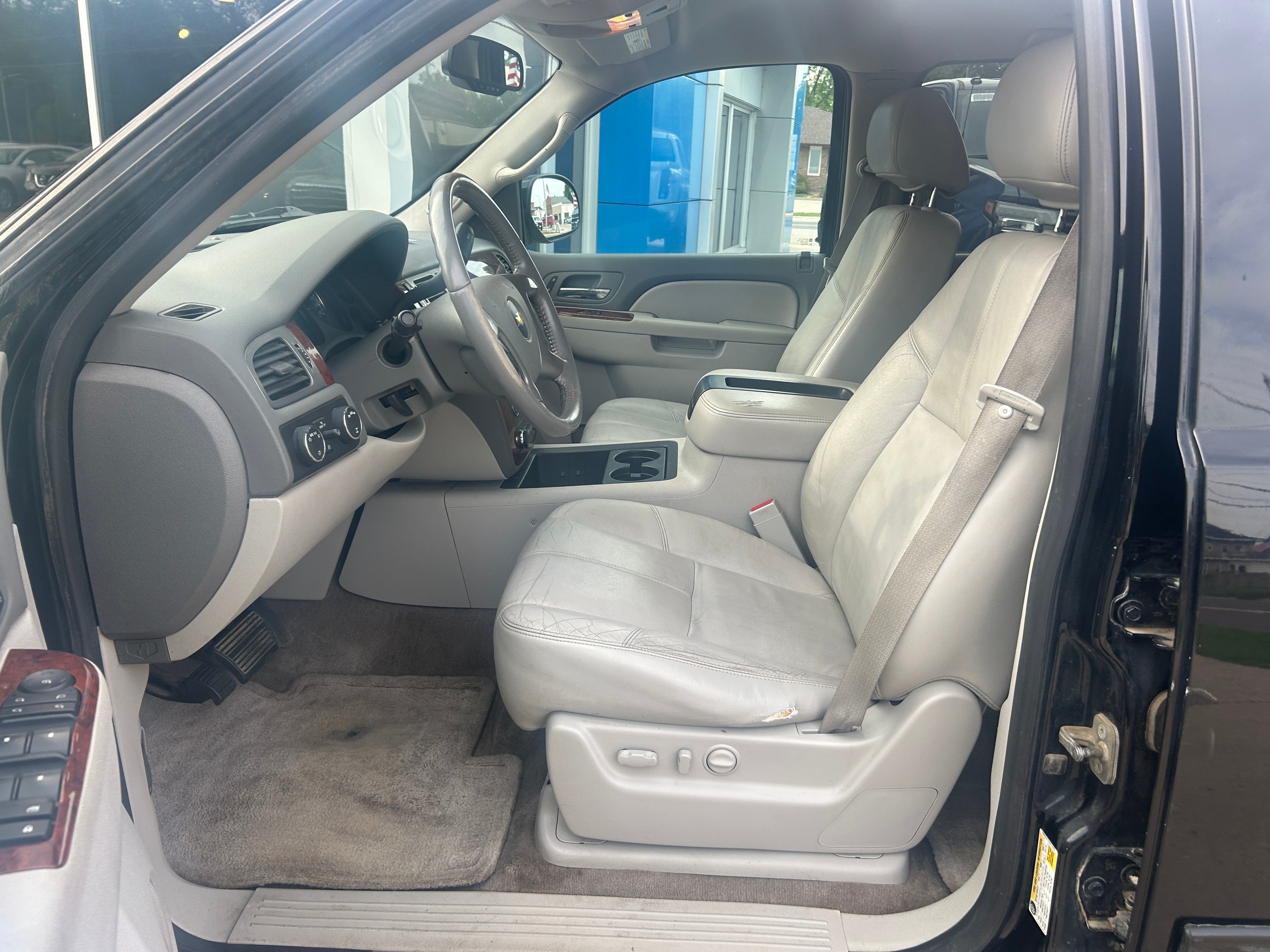 2012 Chevrolet Suburban LT