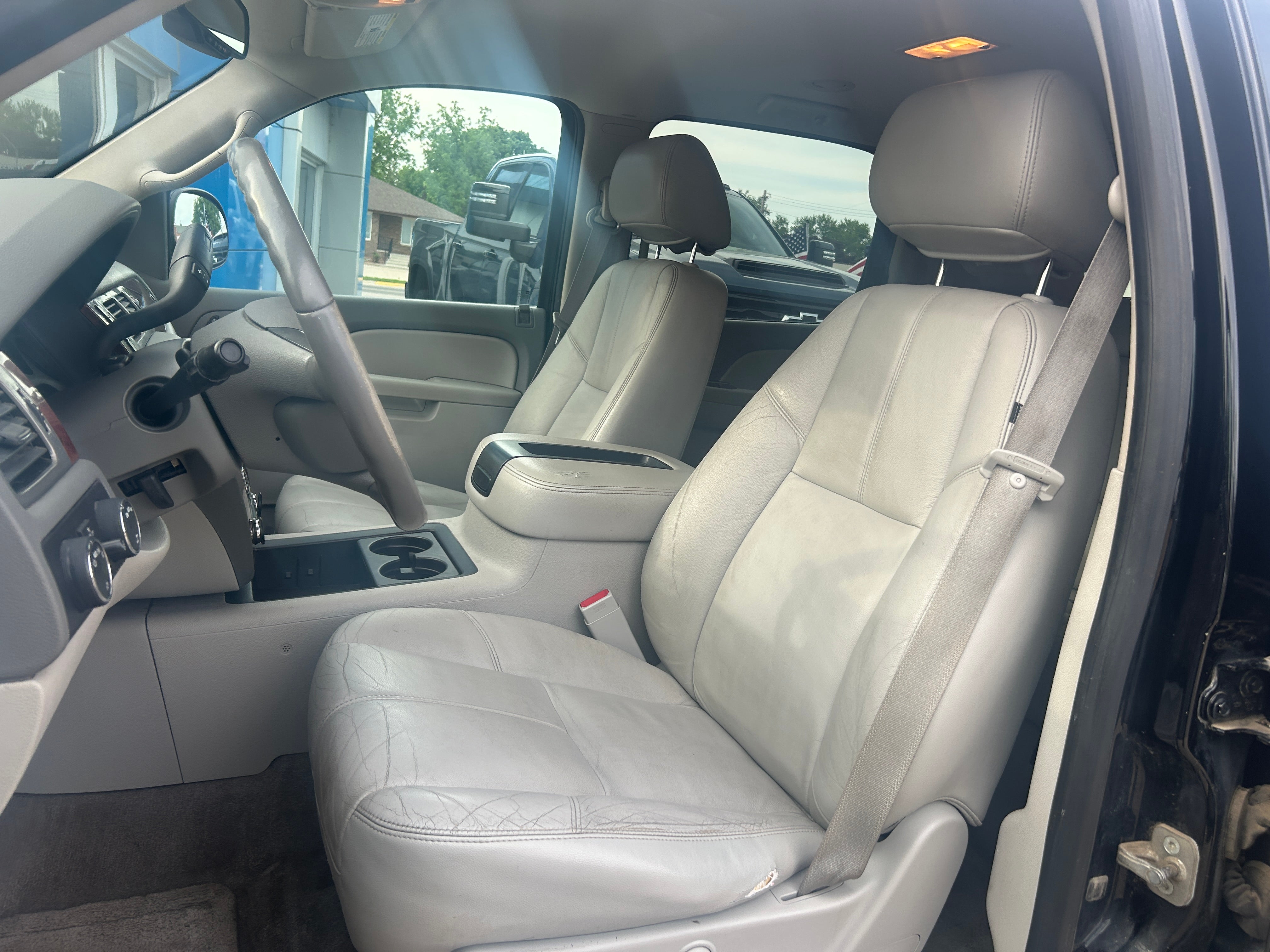 2012 Chevrolet Suburban LT