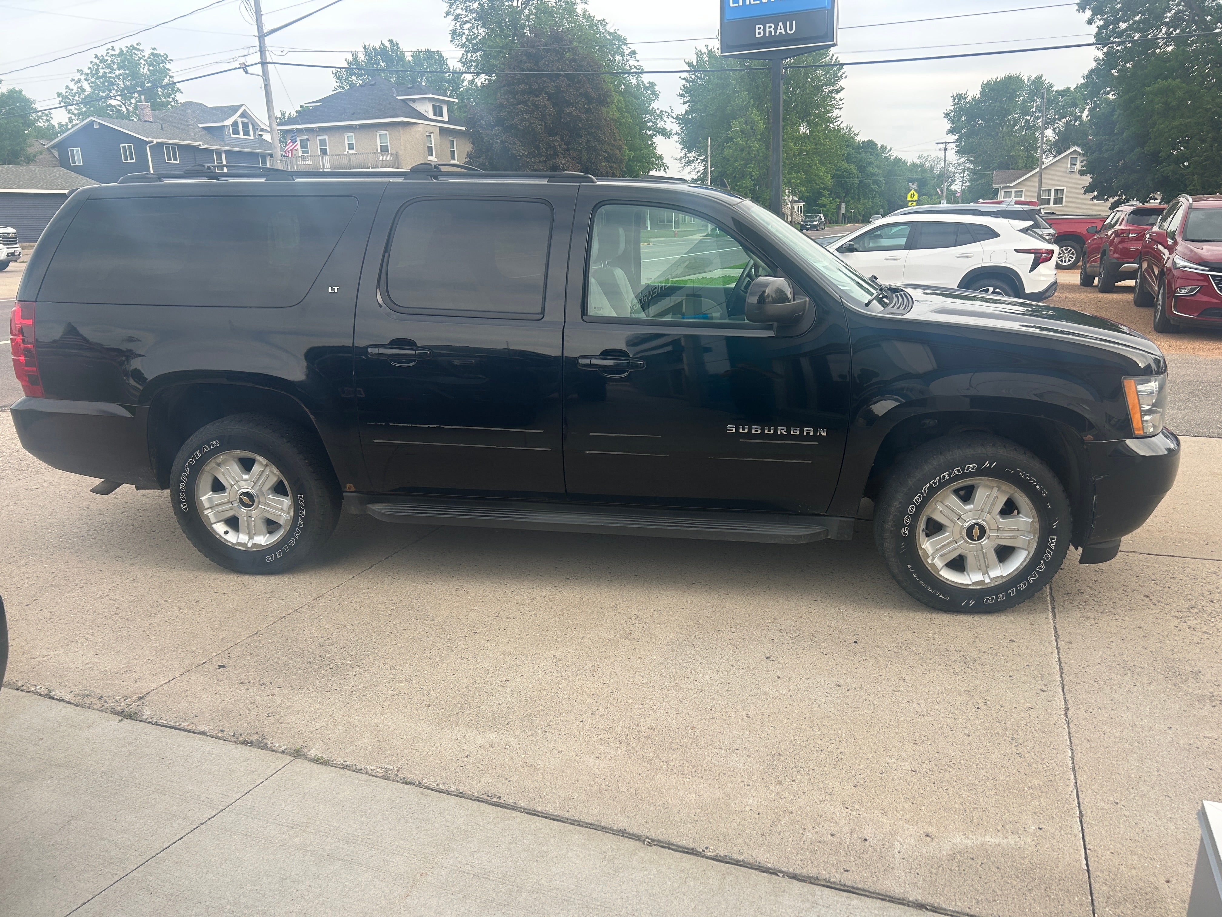 2012 Chevrolet Suburban LT