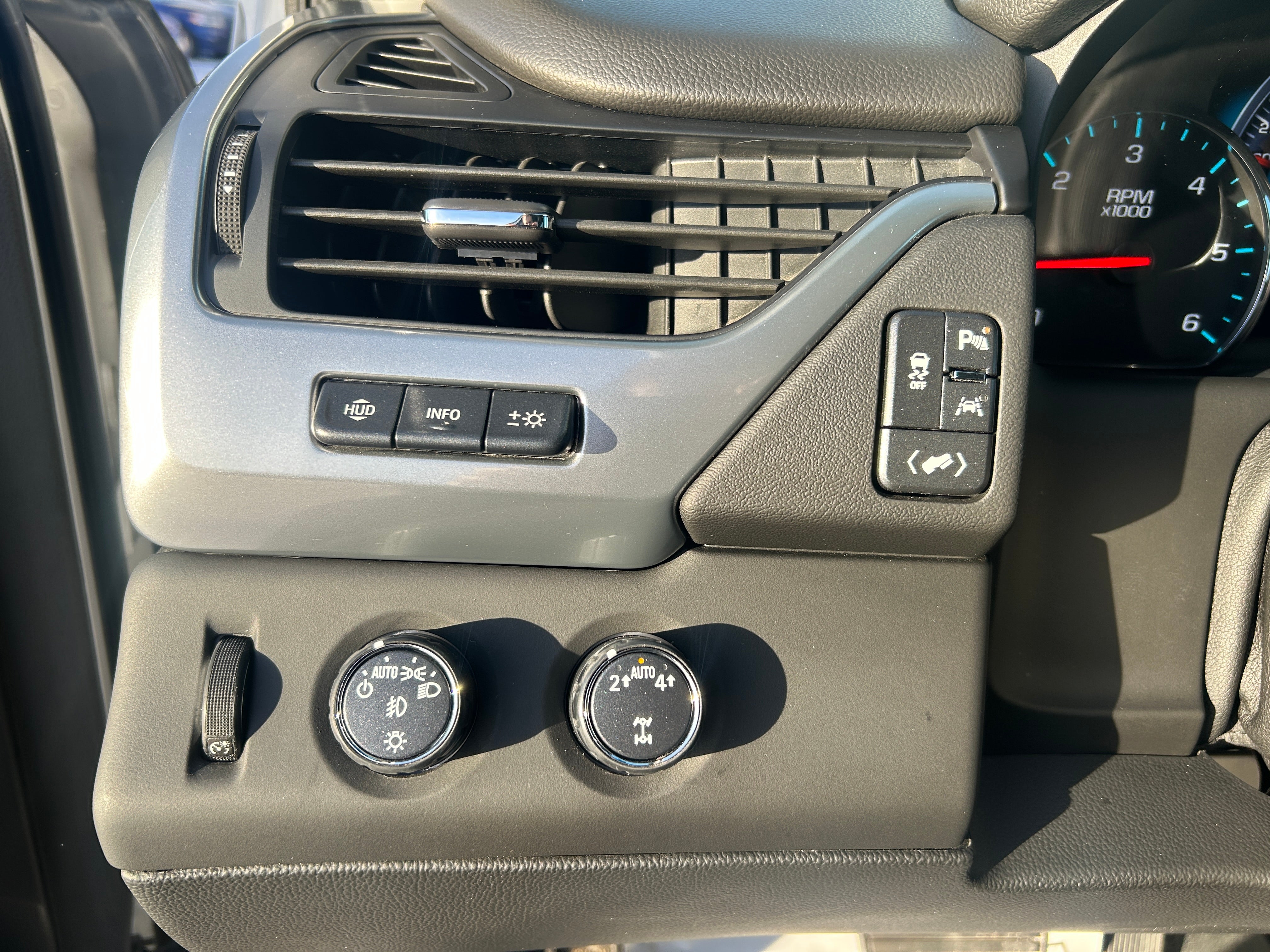 2020 Chevrolet Suburban Premier