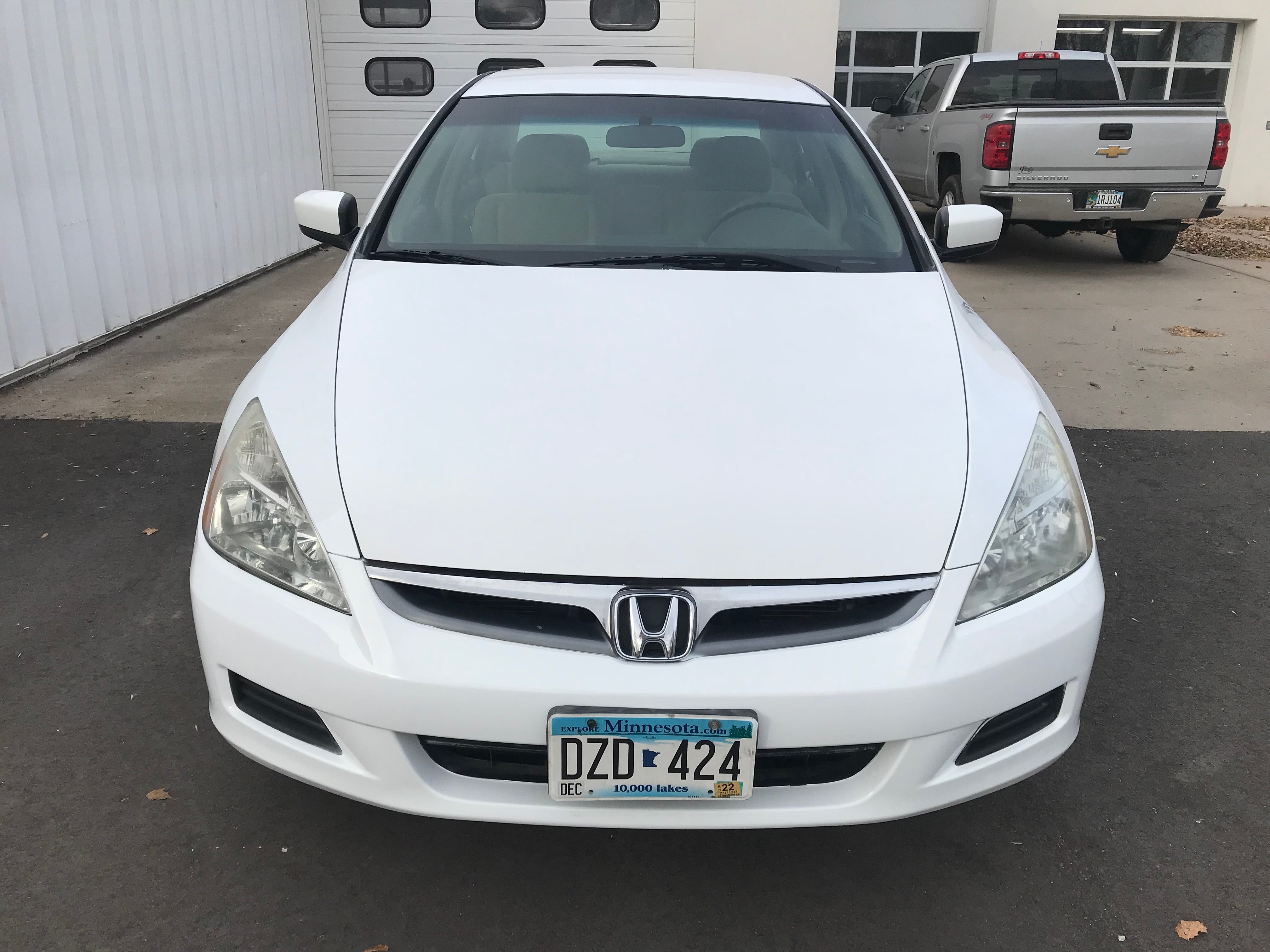 Used 2007 Honda Accord LX with VIN 1HGCM56497A016647 for sale in Arlington, Minnesota