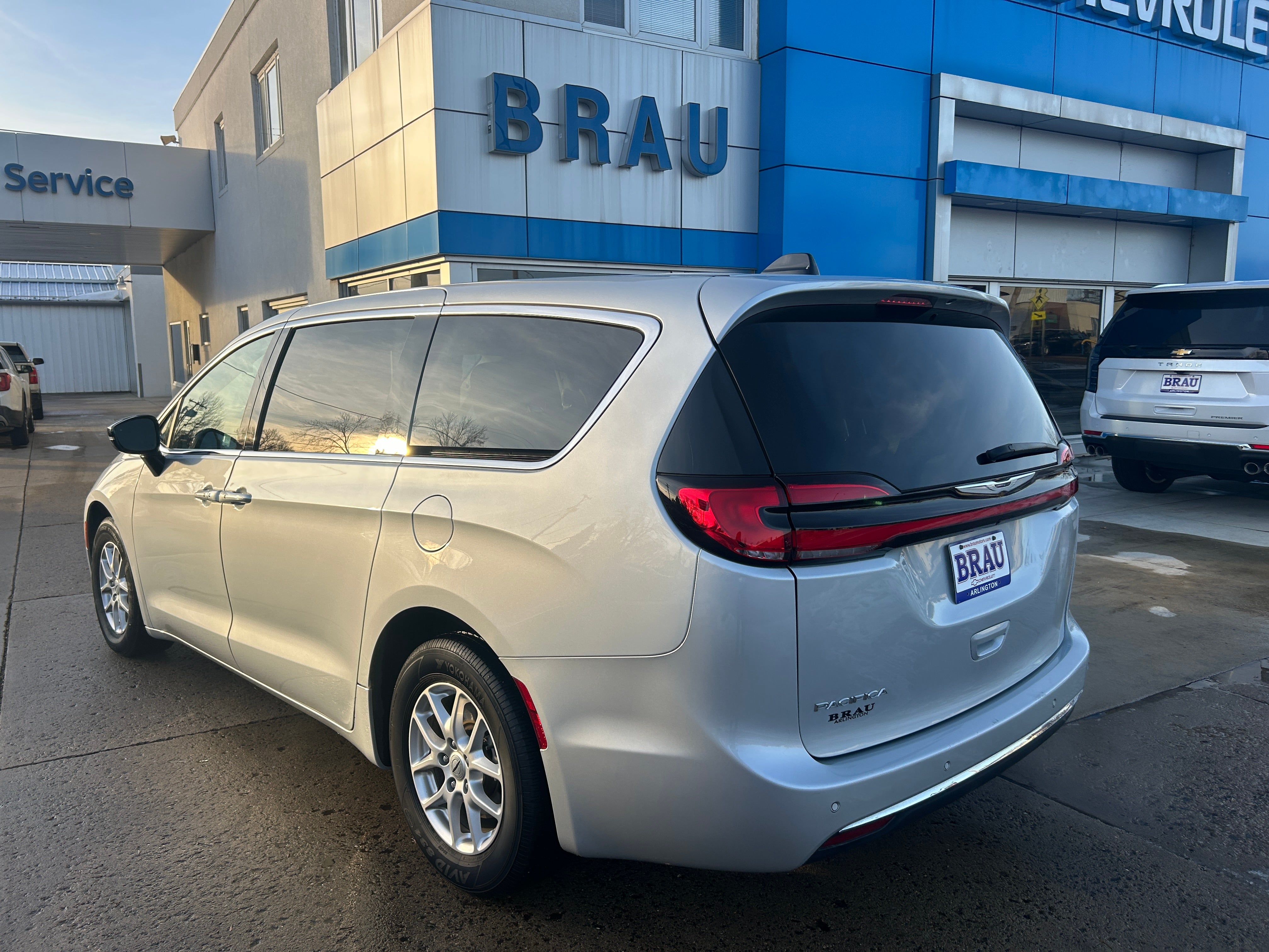2024 Chrysler Pacifica Touring L