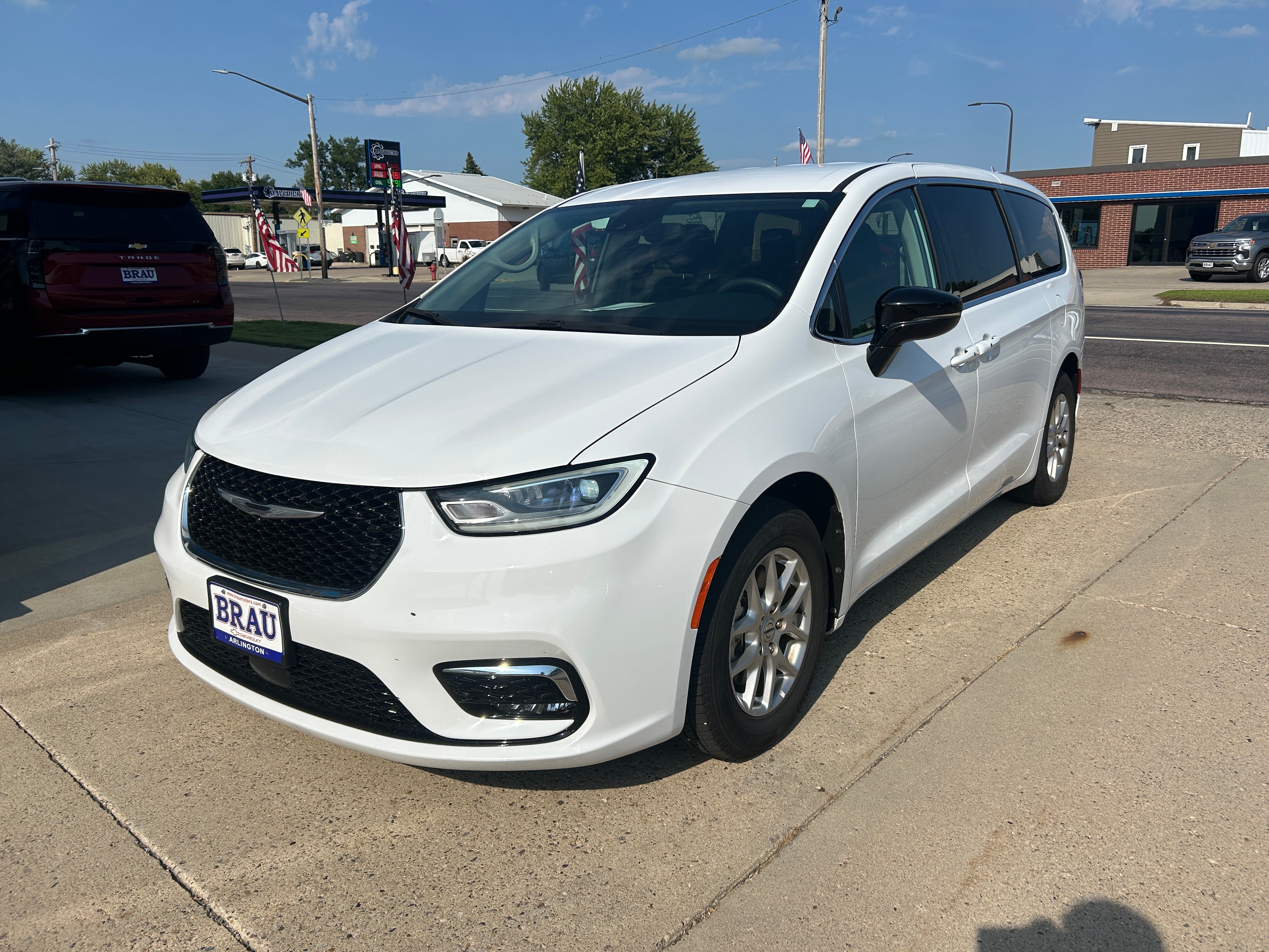 2024 Chrysler Pacifica Touring L