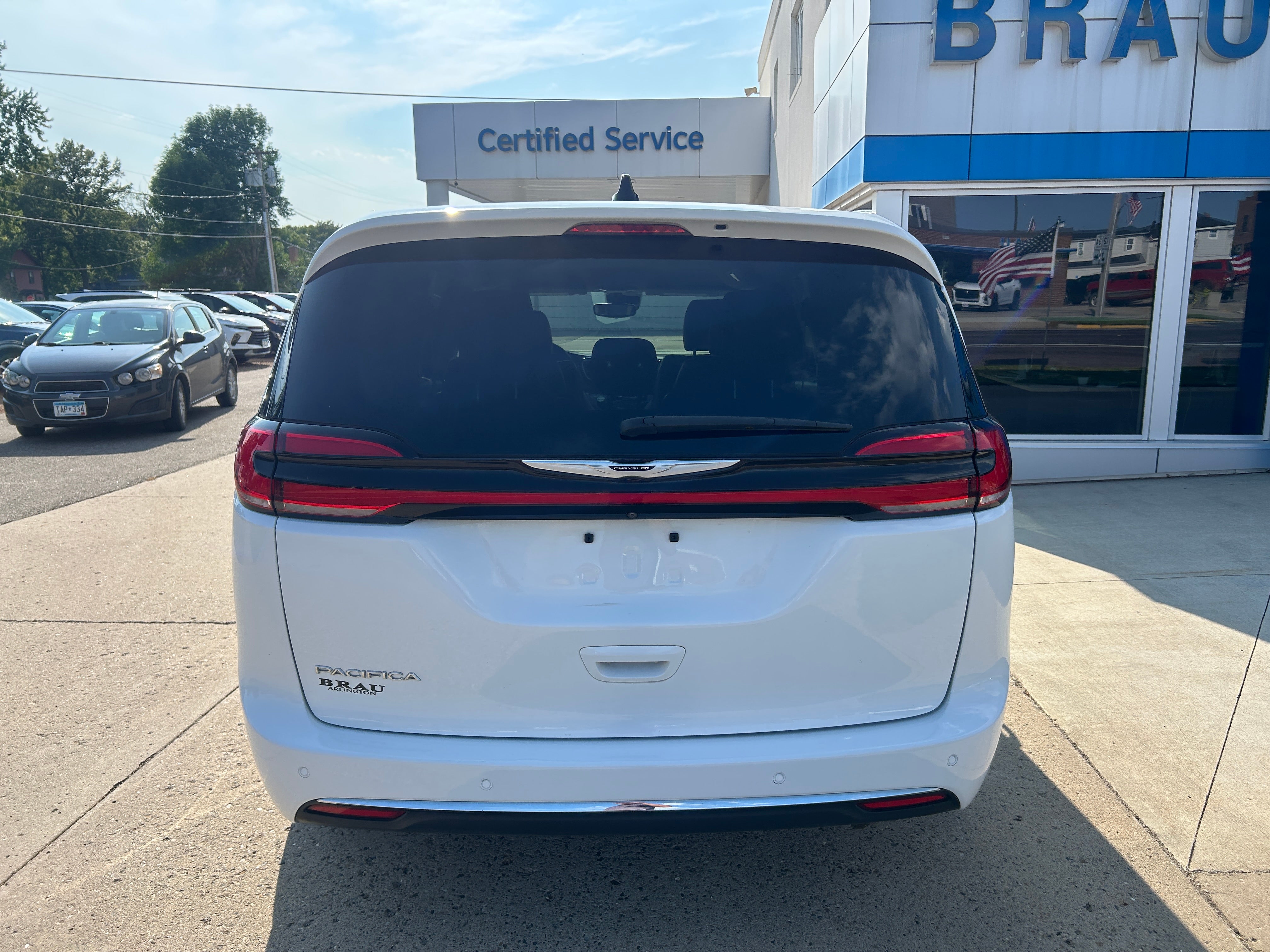2024 Chrysler Pacifica Touring L