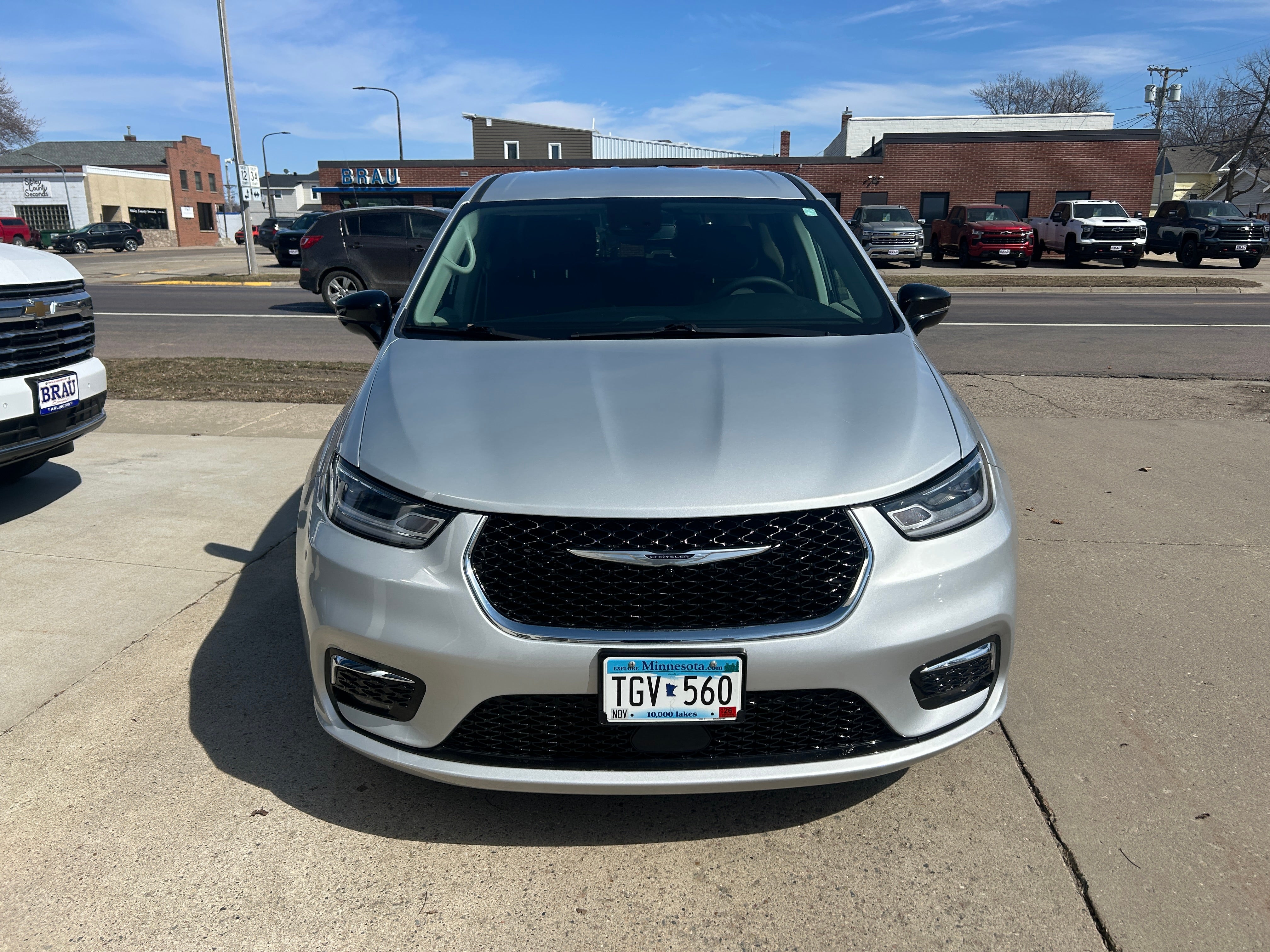 2024 Chrysler Pacifica Touring L