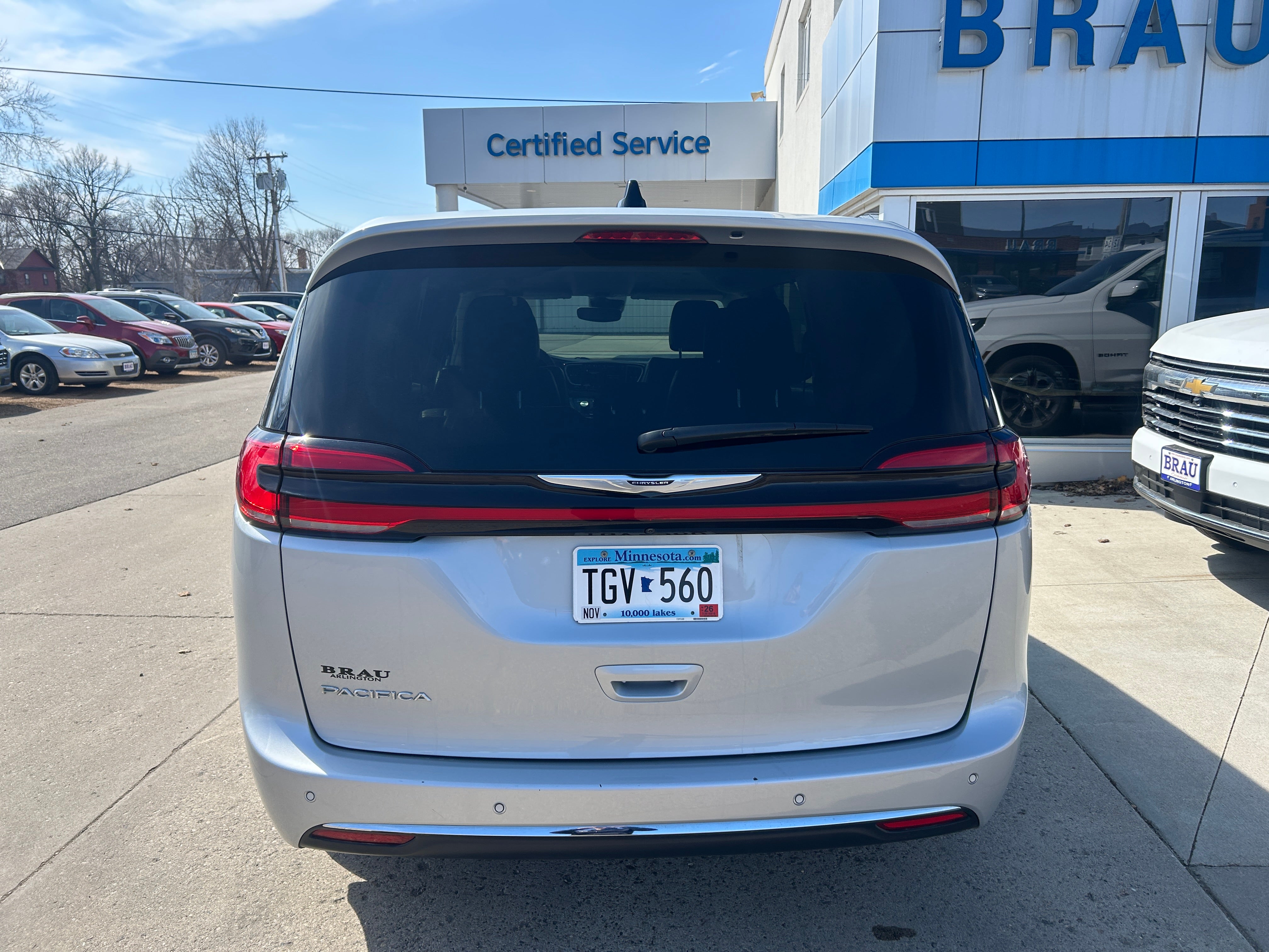 2024 Chrysler Pacifica Touring L