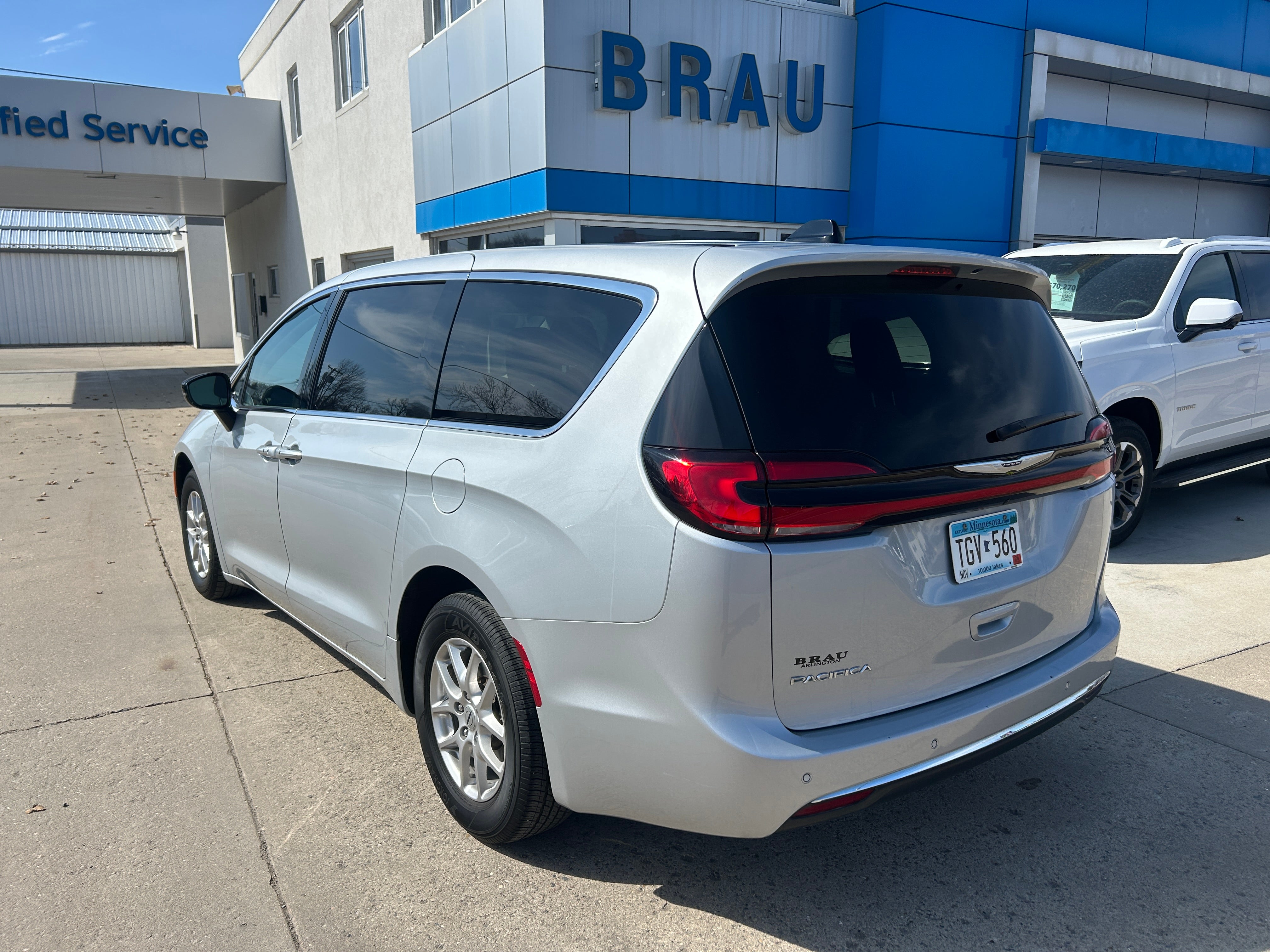 2024 Chrysler Pacifica Touring L