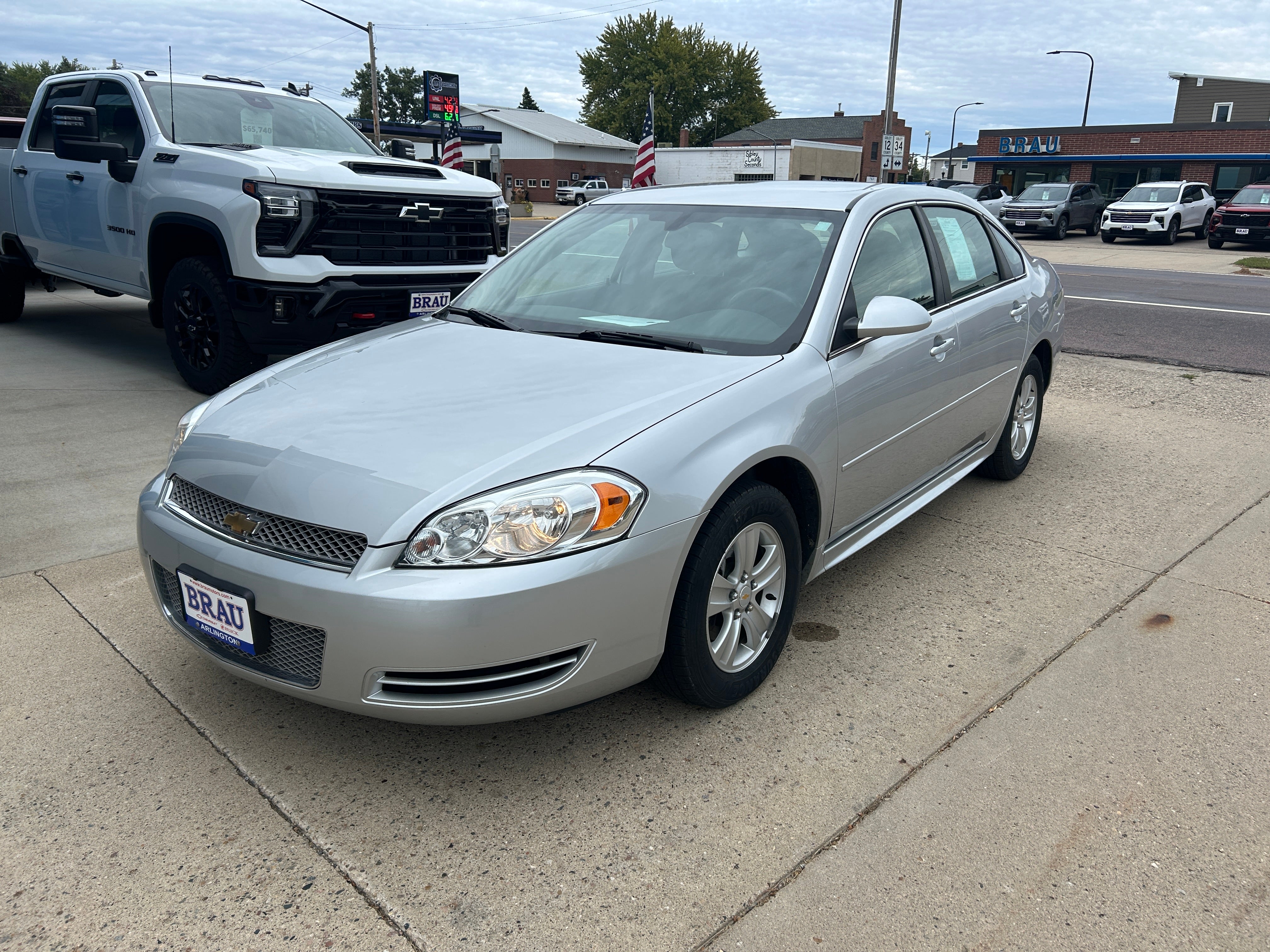 Used 2014 Chevrolet Impala 1FL with VIN 2G1WA5E36E1159181 for sale in Arlington, Minnesota