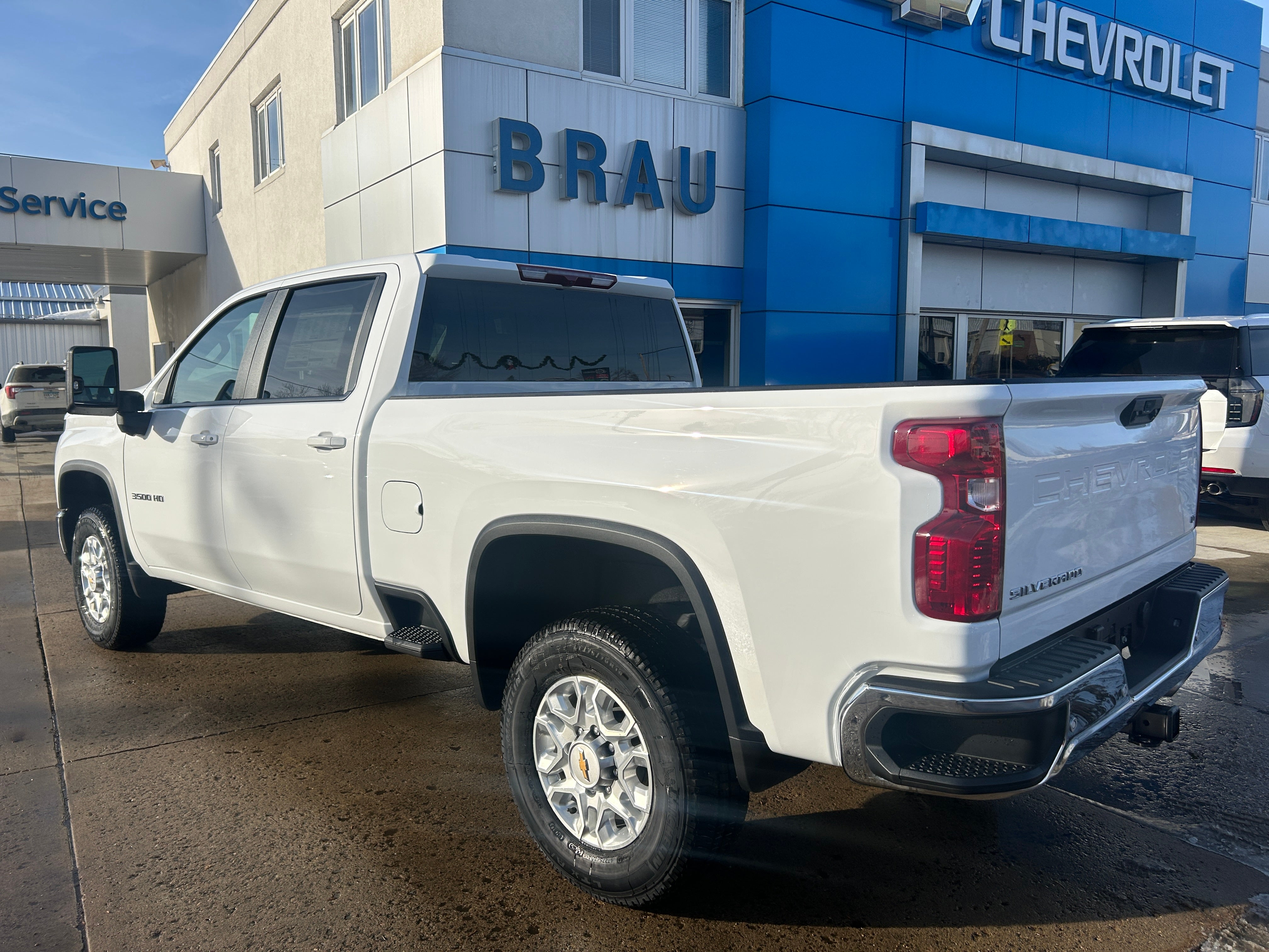 2026 Chevrolet Silverado 3500 HD LT