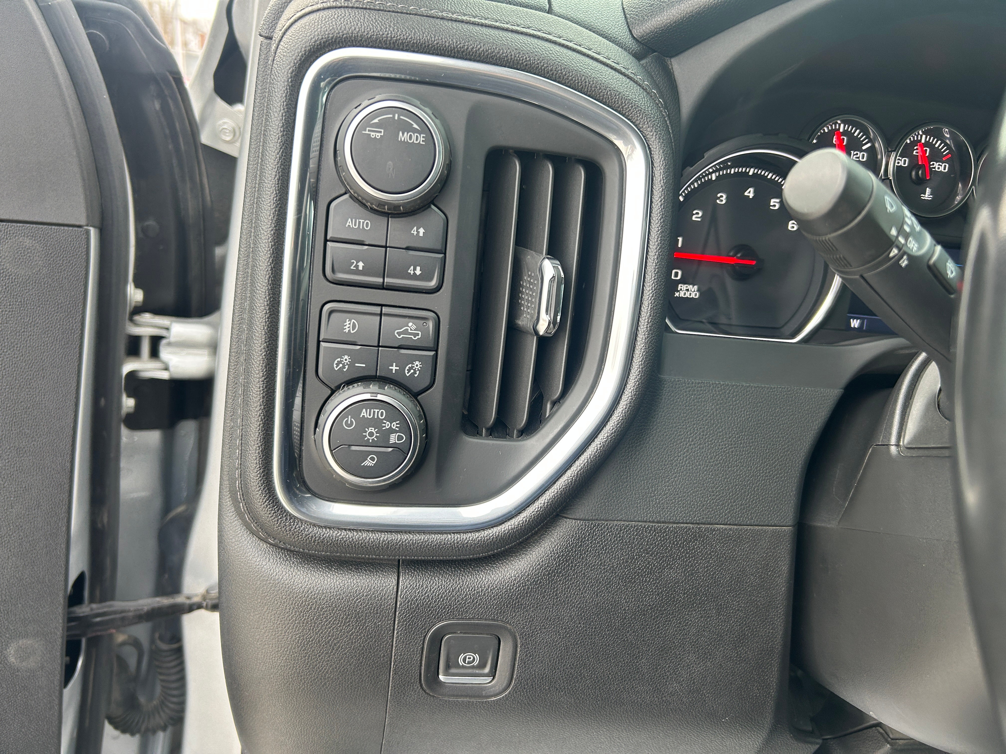 2023 Chevrolet Silverado 3500 HD LT