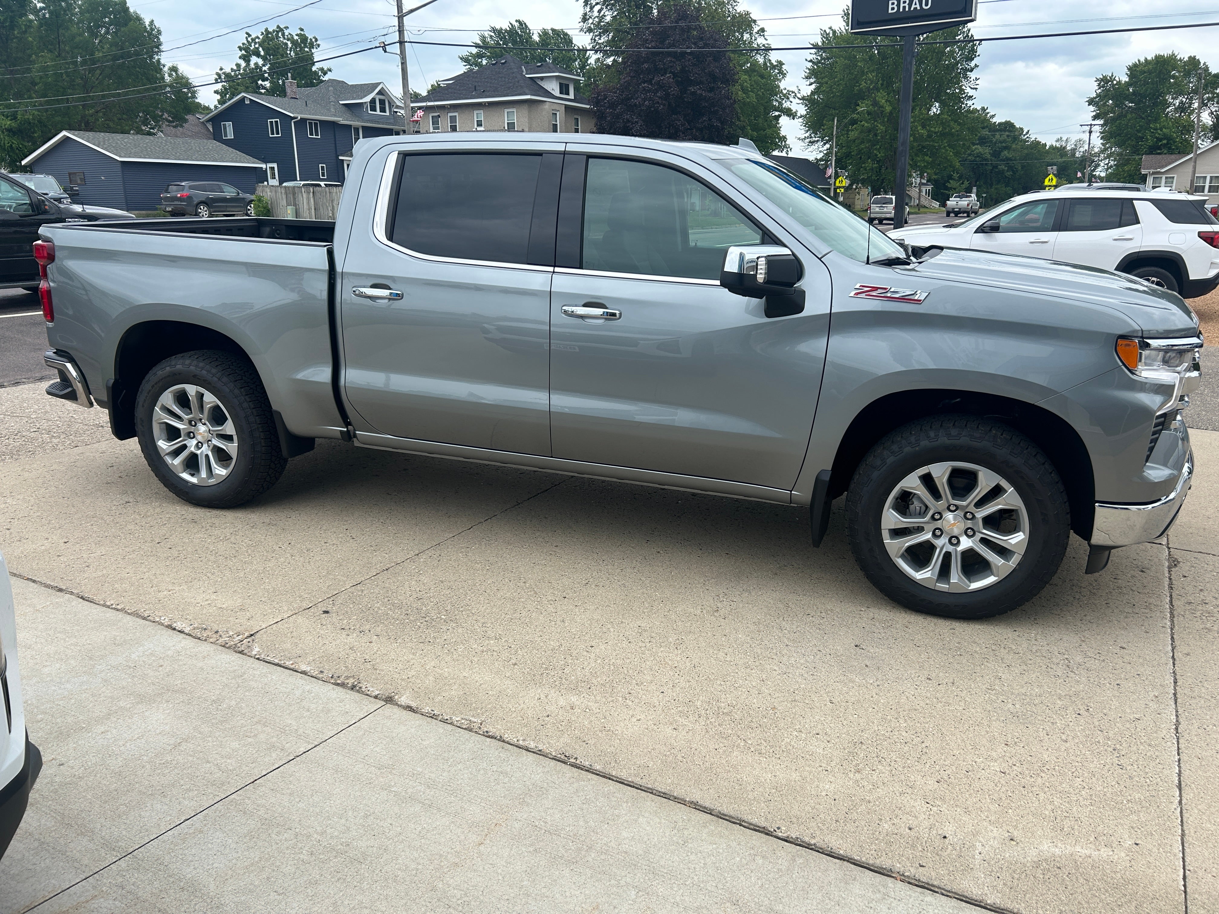 2026 Chevrolet Silverado 1500 LTZ