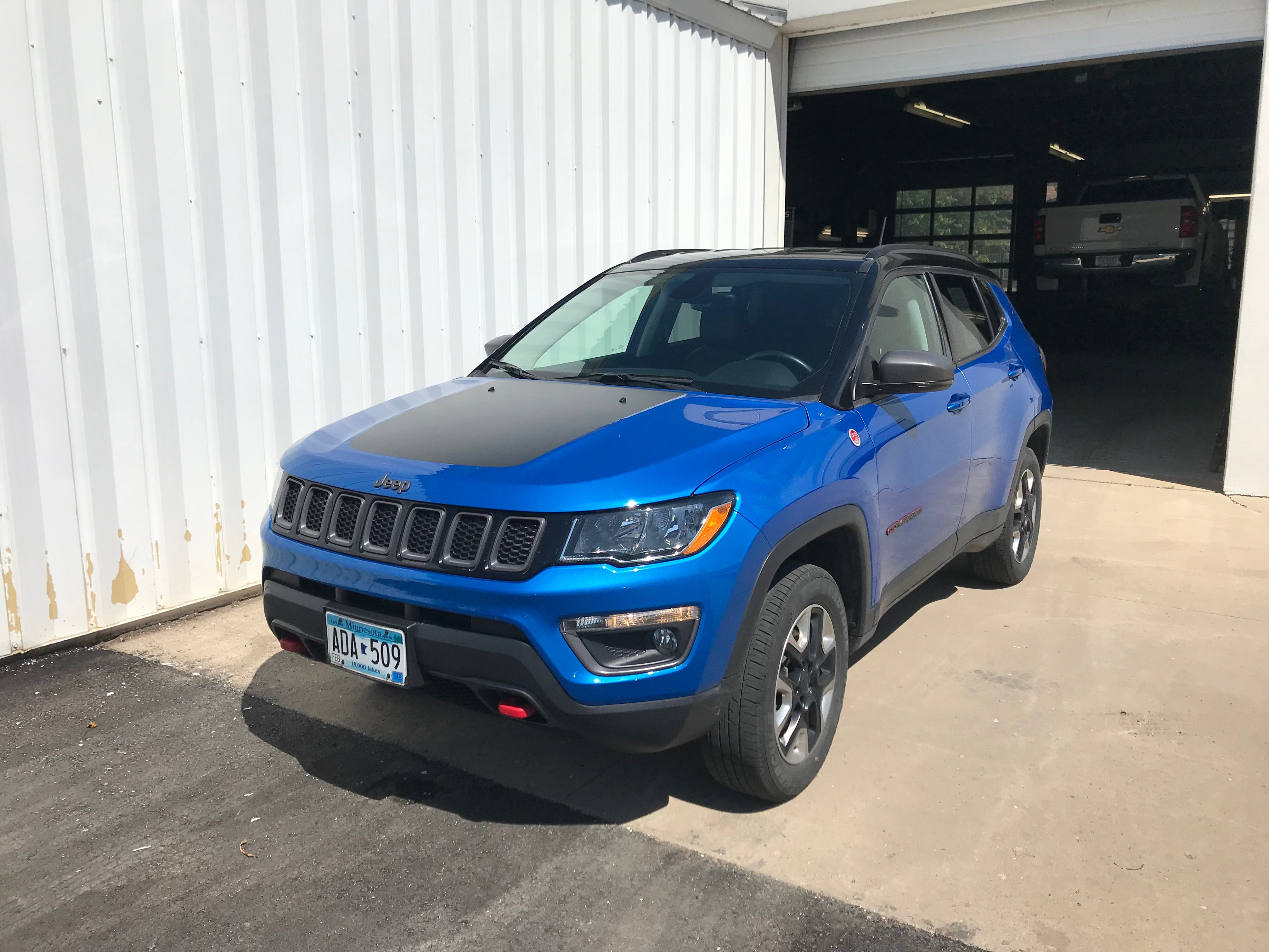 Used 2018 Jeep Compass Trailhawk with VIN 3C4NJDDB1JT210309 for sale in Arlington, Minnesota