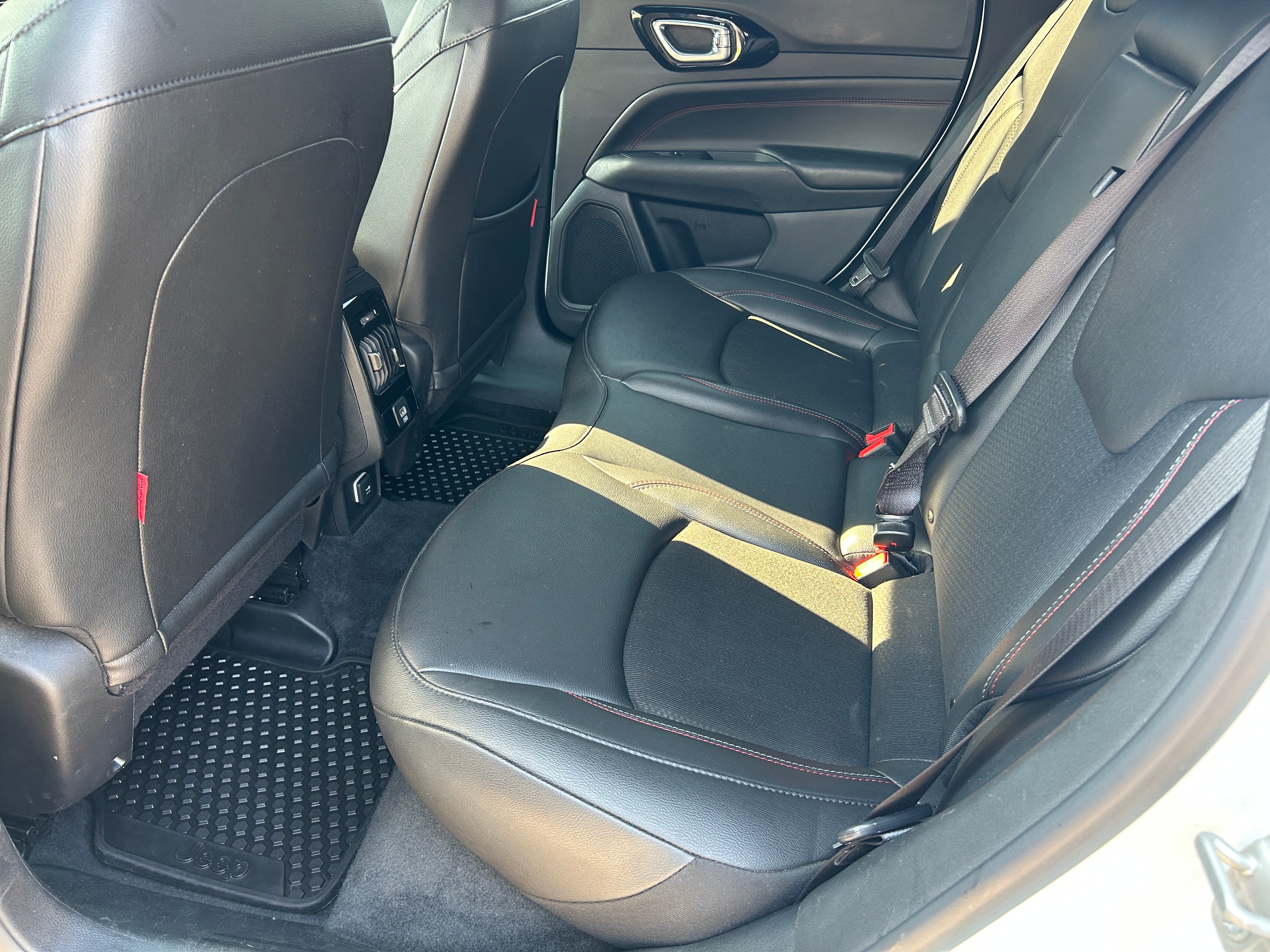 2025 Jeep Compass Trailhawk - Photo 25