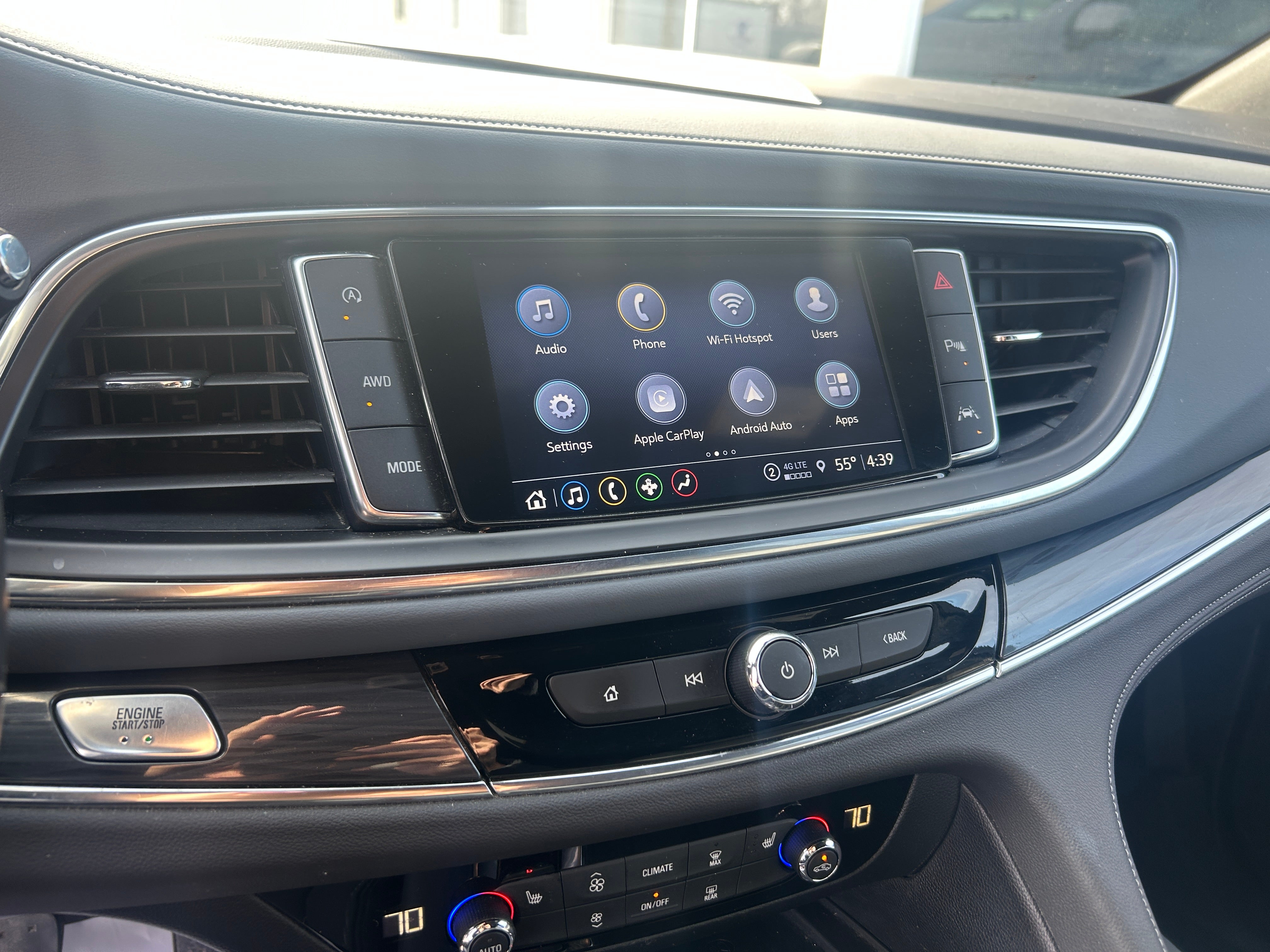 2023 Buick Enclave Essence