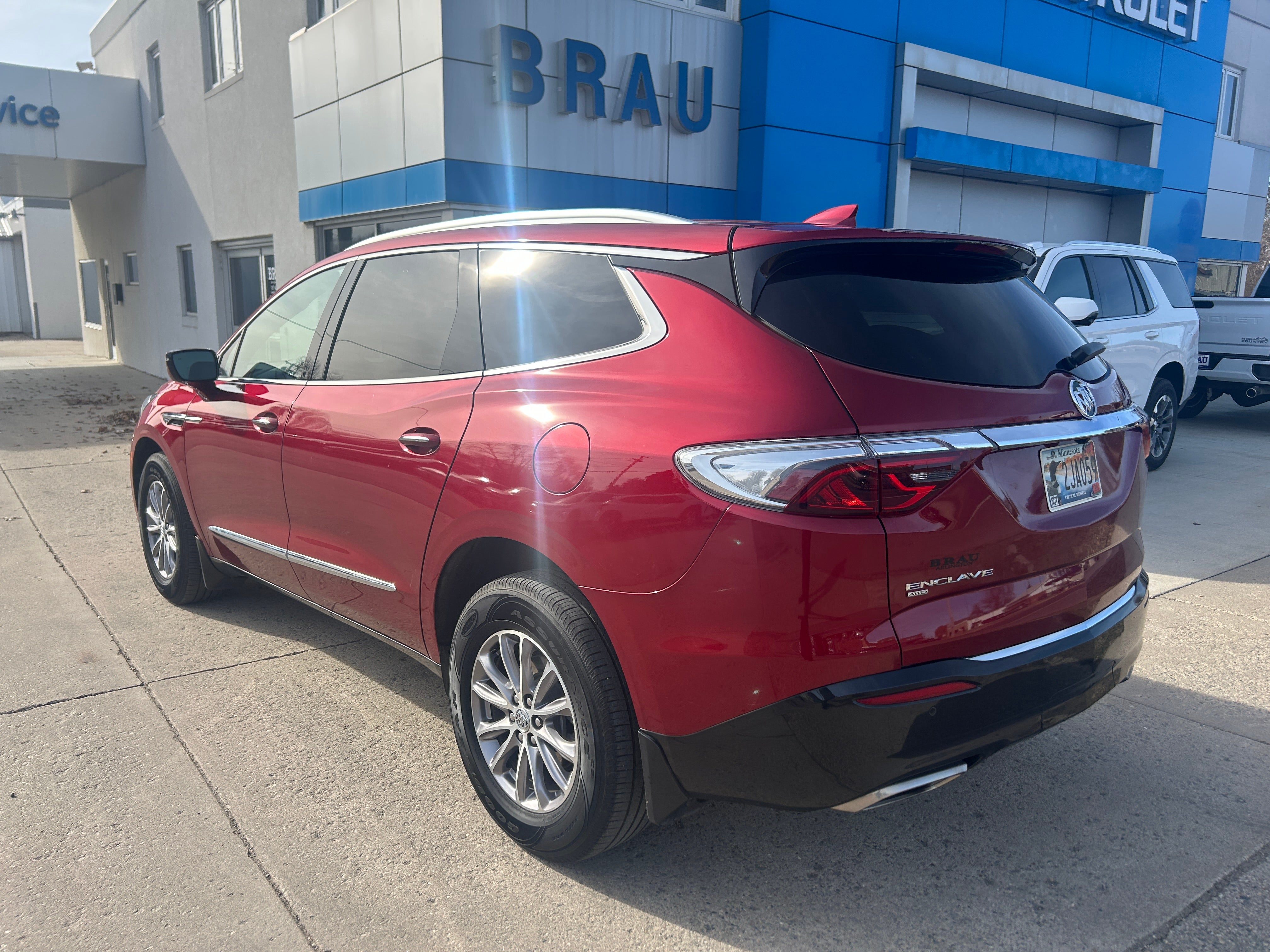 2023 Buick Enclave Essence