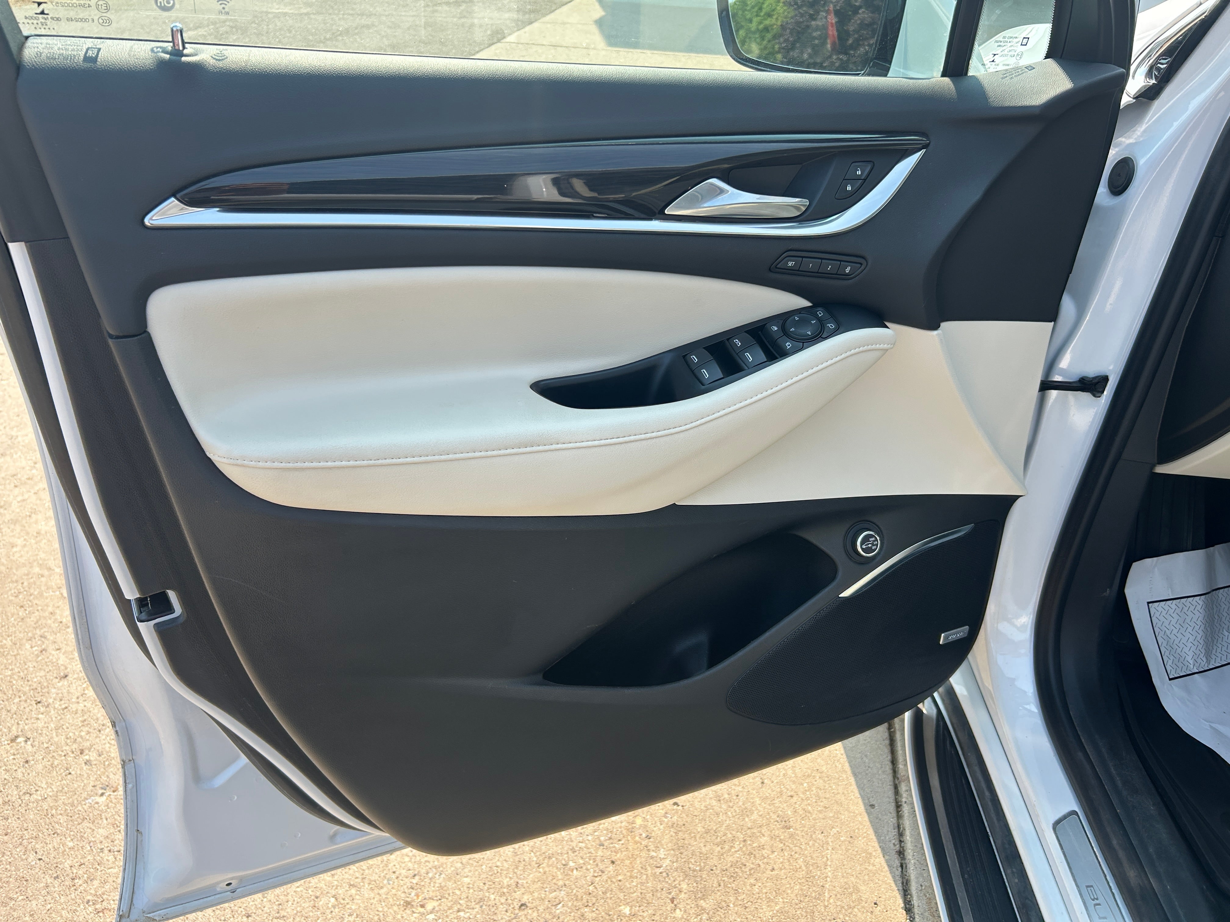 2023 Buick Enclave Premium