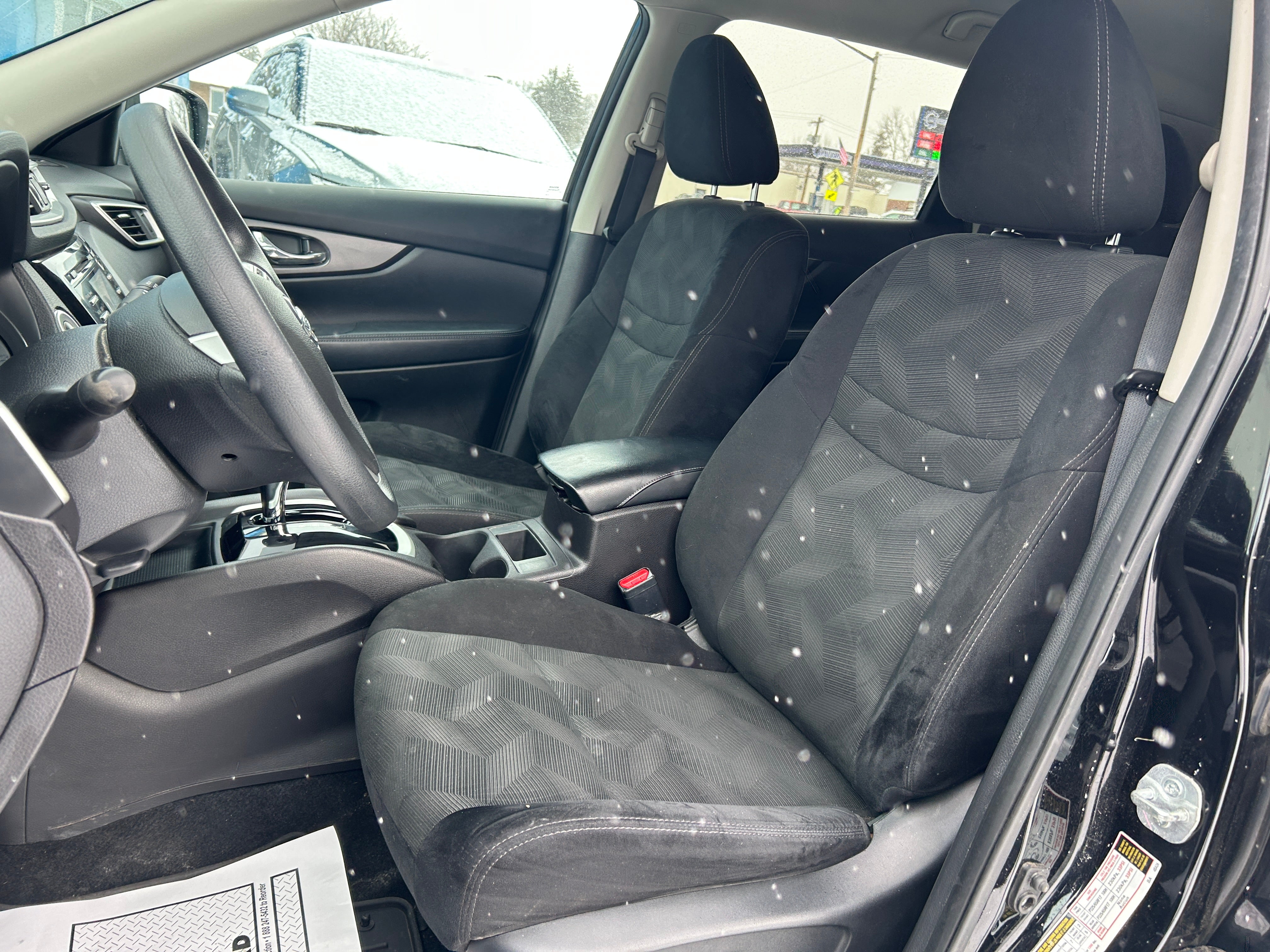 2015 Nissan Rogue SV