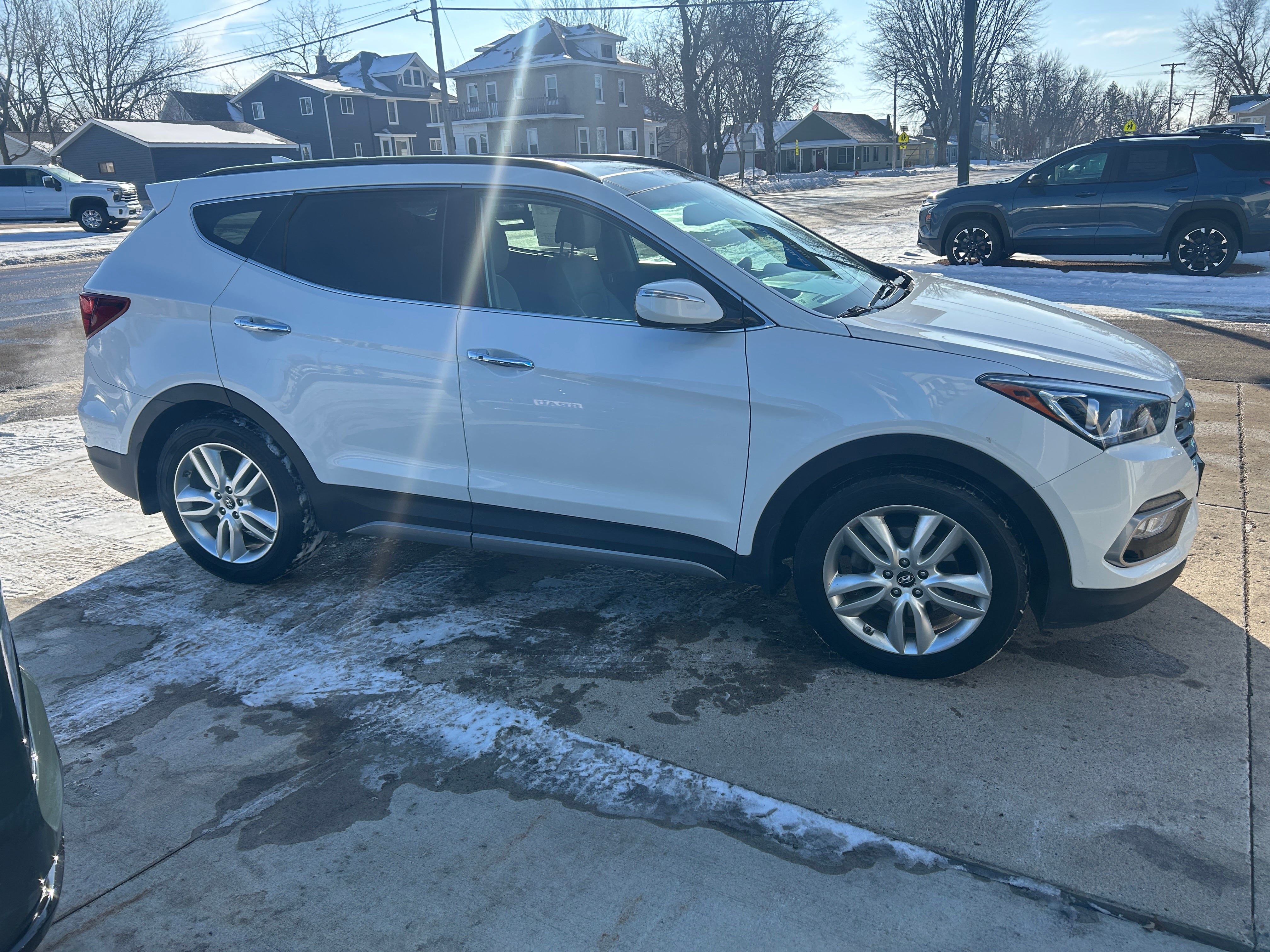 2017 Hyundai Santa Fe Sport 2.0T Ultimate