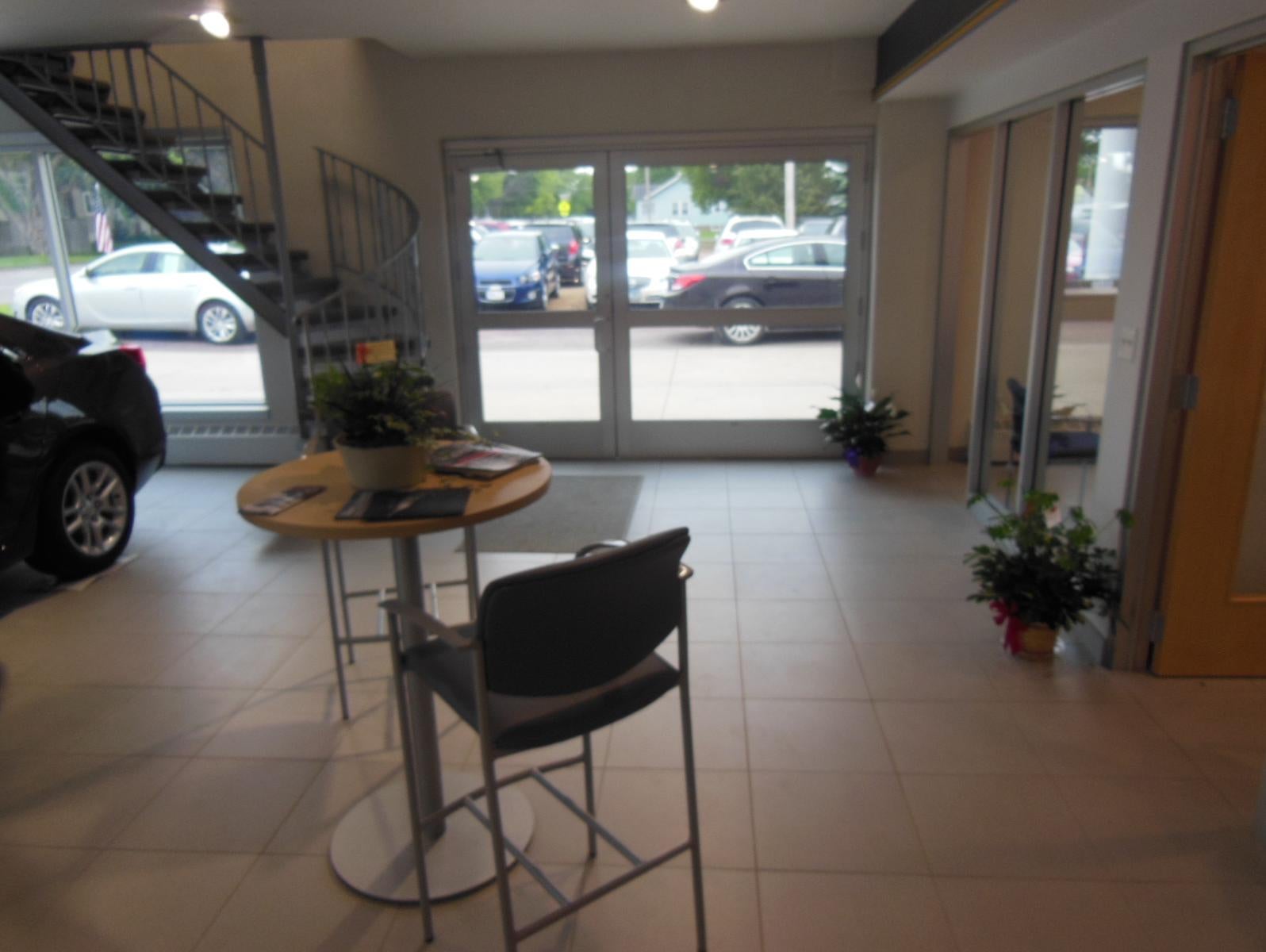 Brau Motors in Arlington MN